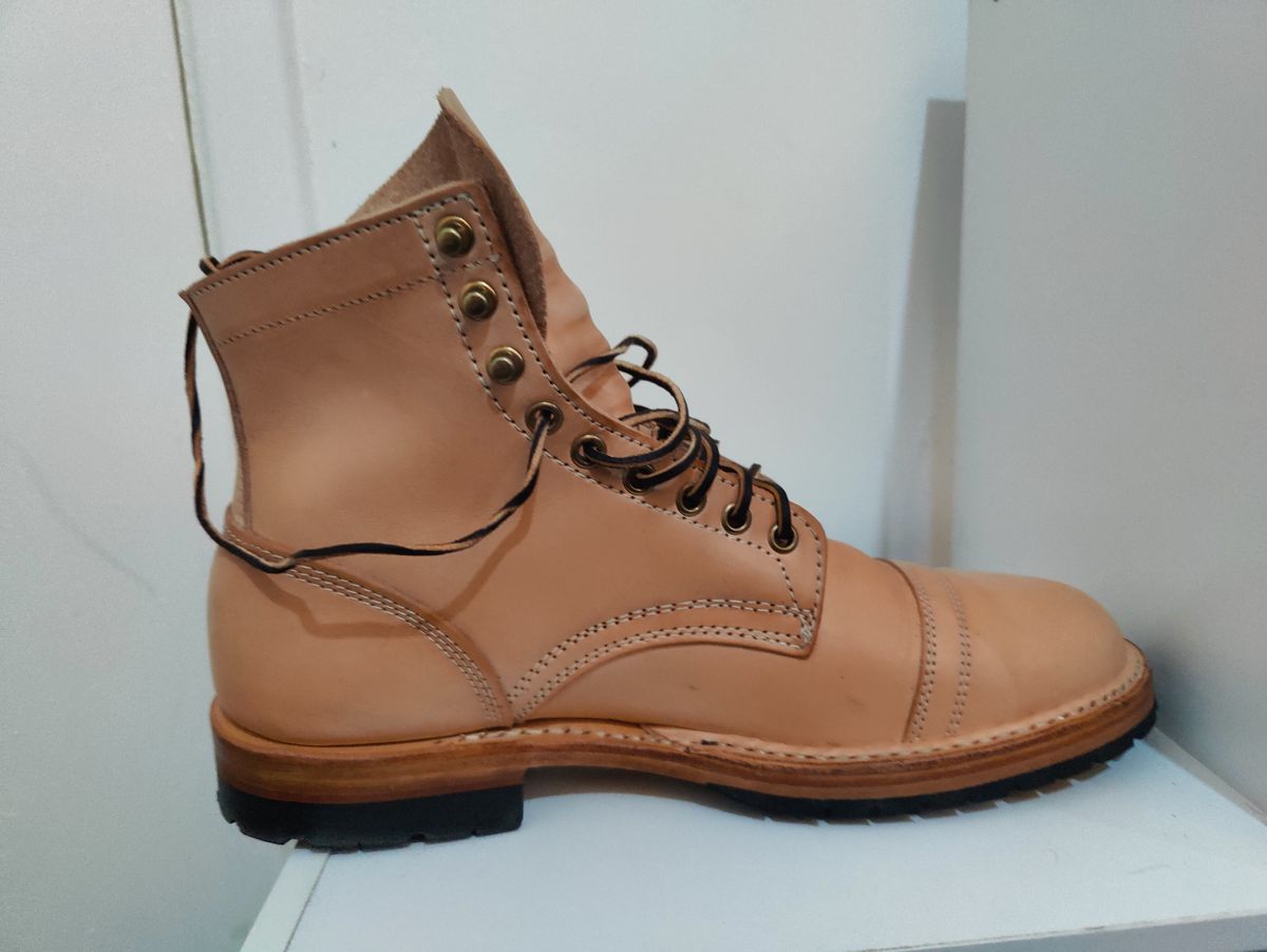 Photo by init on June 17, 2022 of the White's MP-Sherman Toe Cap in Wickett & Craig Natural Veg Tan.