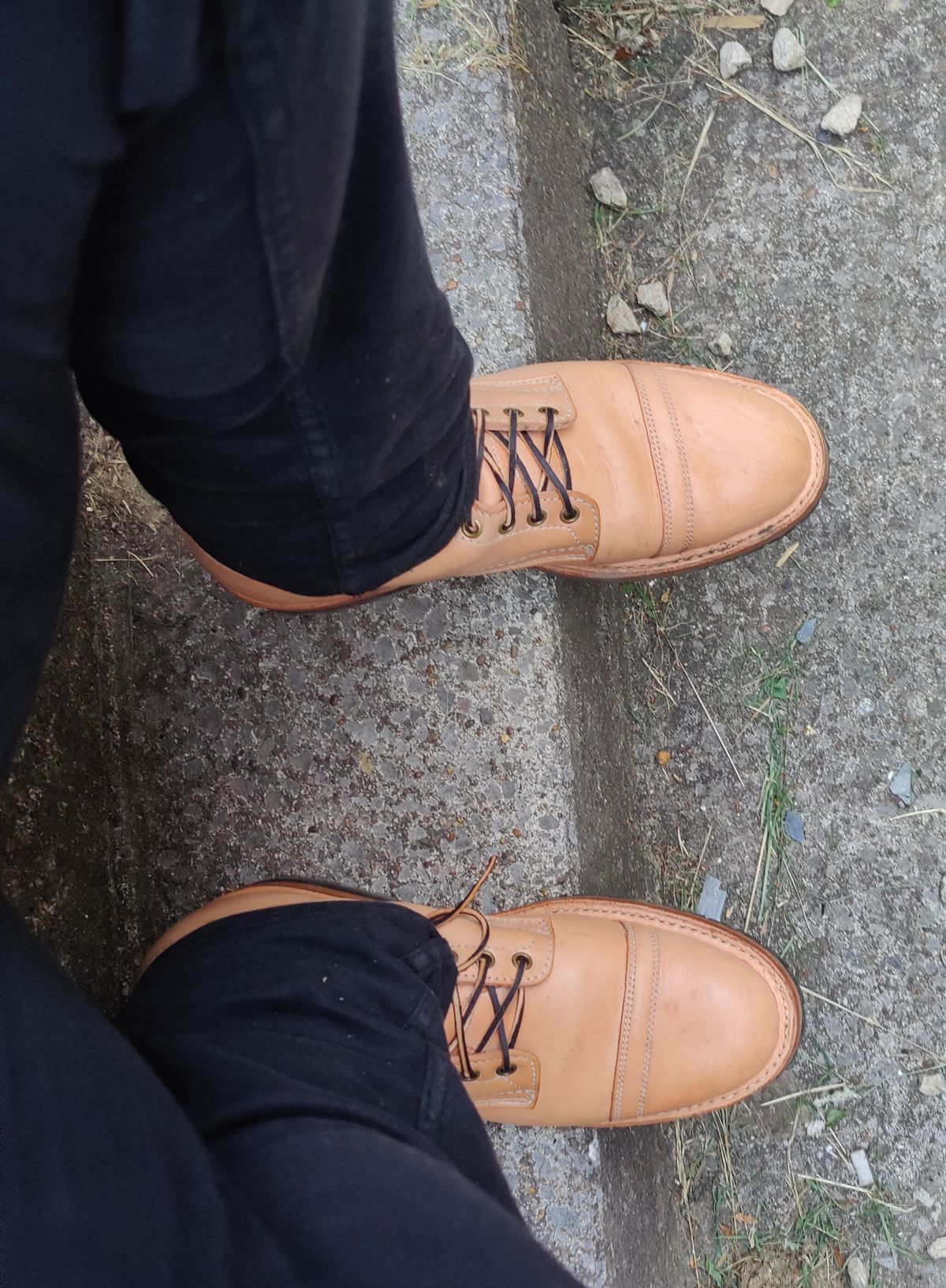 Photo by init on June 20, 2022 of the White's MP-Sherman Toe Cap in Wickett & Craig Natural Veg Tan.