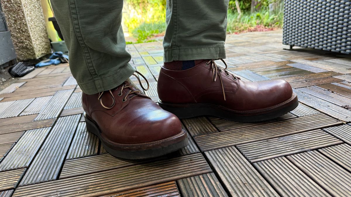 Photo by init on May 25, 2025 of the Viberg 145 Oxford in Maryam Brown Horsebutt.