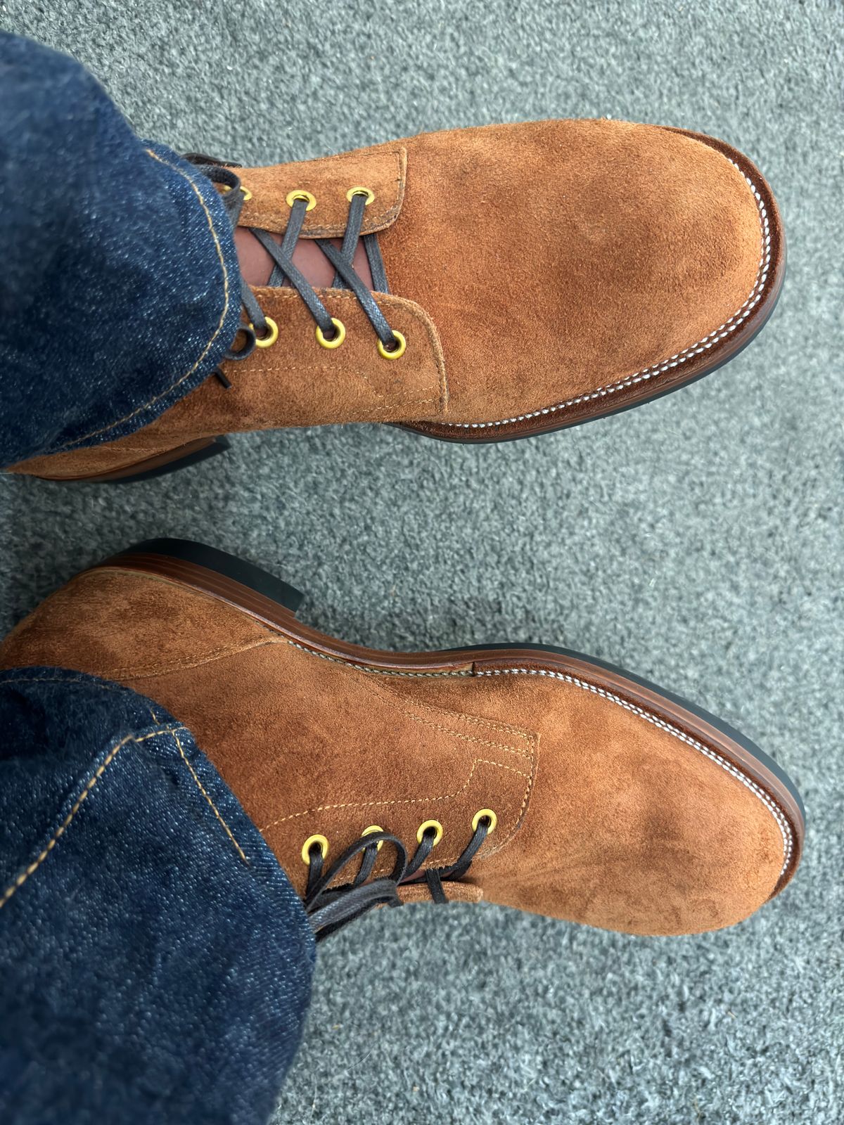 Photo by init on October 30, 2024 of the Iron Boots The Chosen One in S.B. Foot Dune Roughout Suede.
