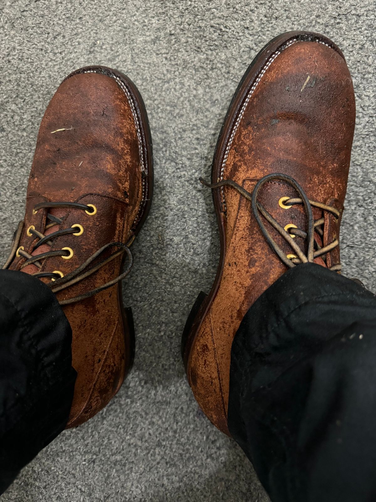 Photo by init on November 18, 2024 of the Iron Boots The Chosen One in S.B. Foot Dune Roughout Suede.