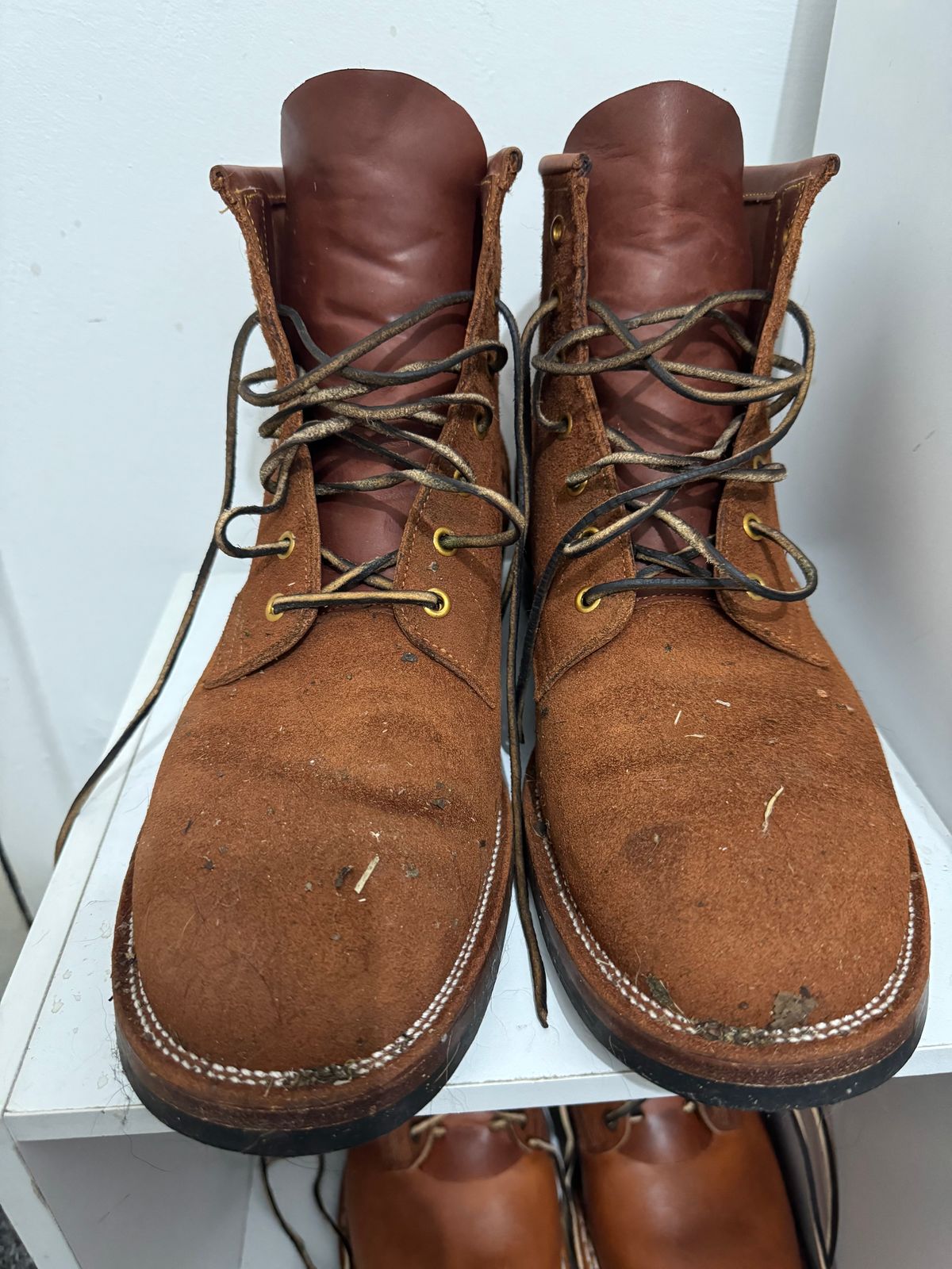 Photo by init on November 19, 2024 of the Iron Boots The Chosen One in S.B. Foot Dune Roughout Suede.
