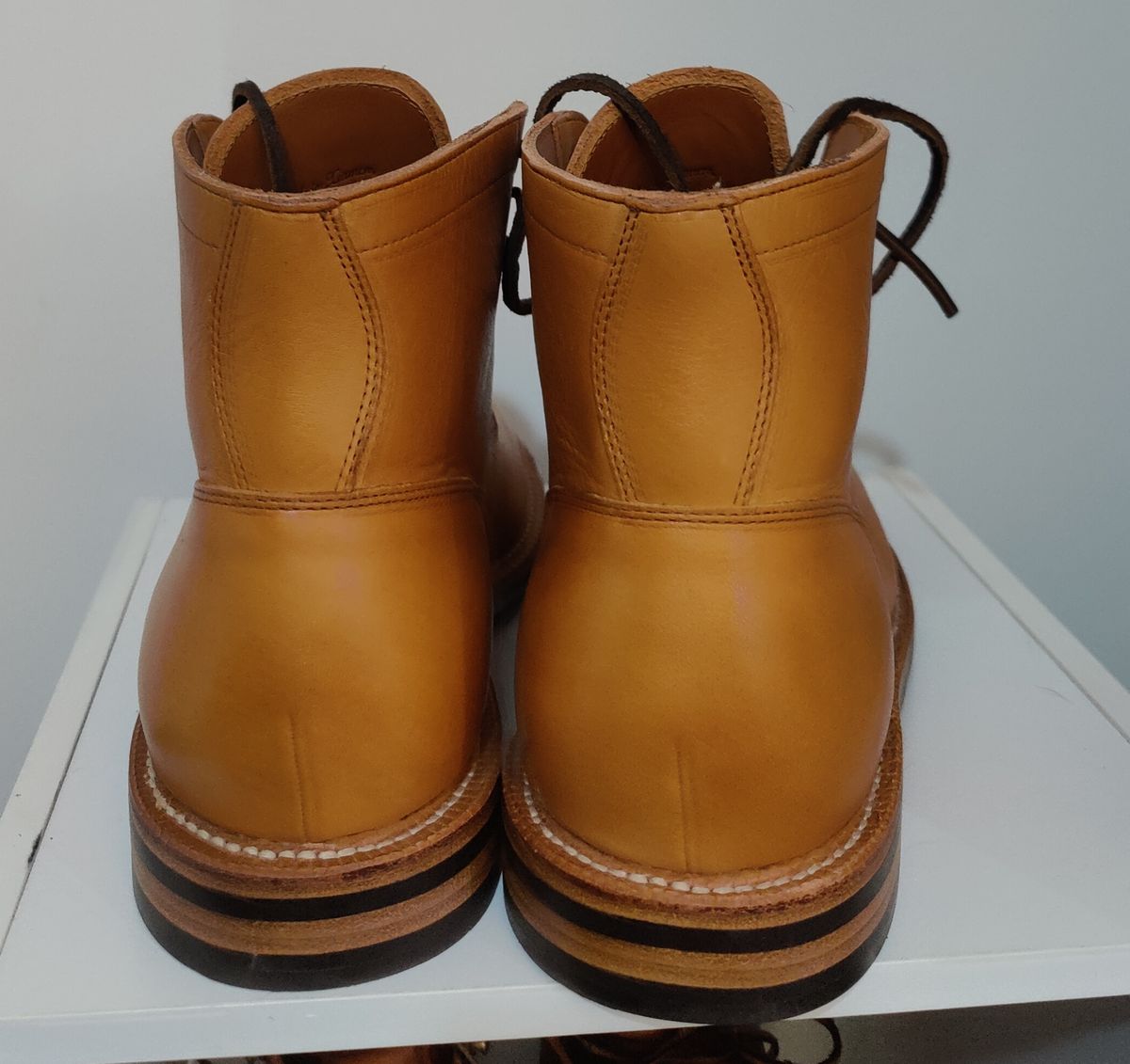 Photo by init on August 3, 2022 of the Grant Stone Diesel Boot in Horween Natural Essex.