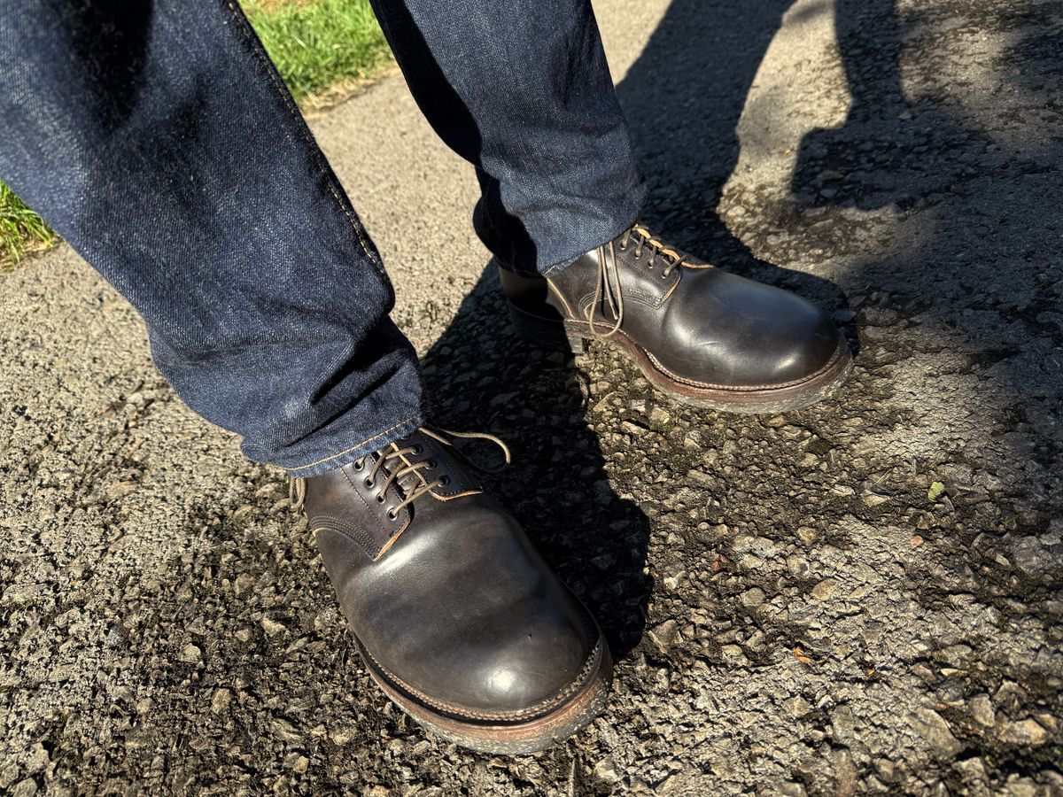 Photo by init on August 4, 2025 of the Viberg Boondocker in Maryam Black Horsebutt.