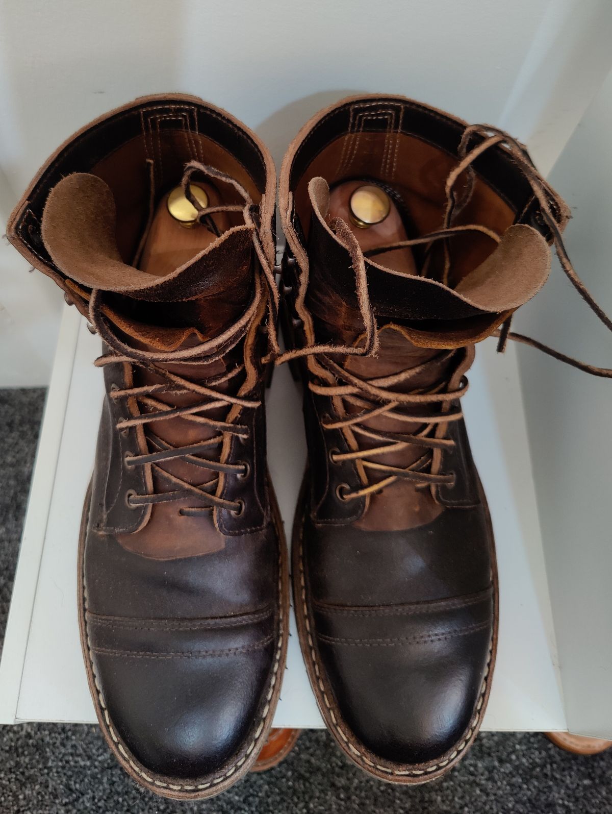 Photo by init on June 15, 2022 of the White's MP-Sherman Toe Cap in Horween Dark Brown Waxed Flesh.