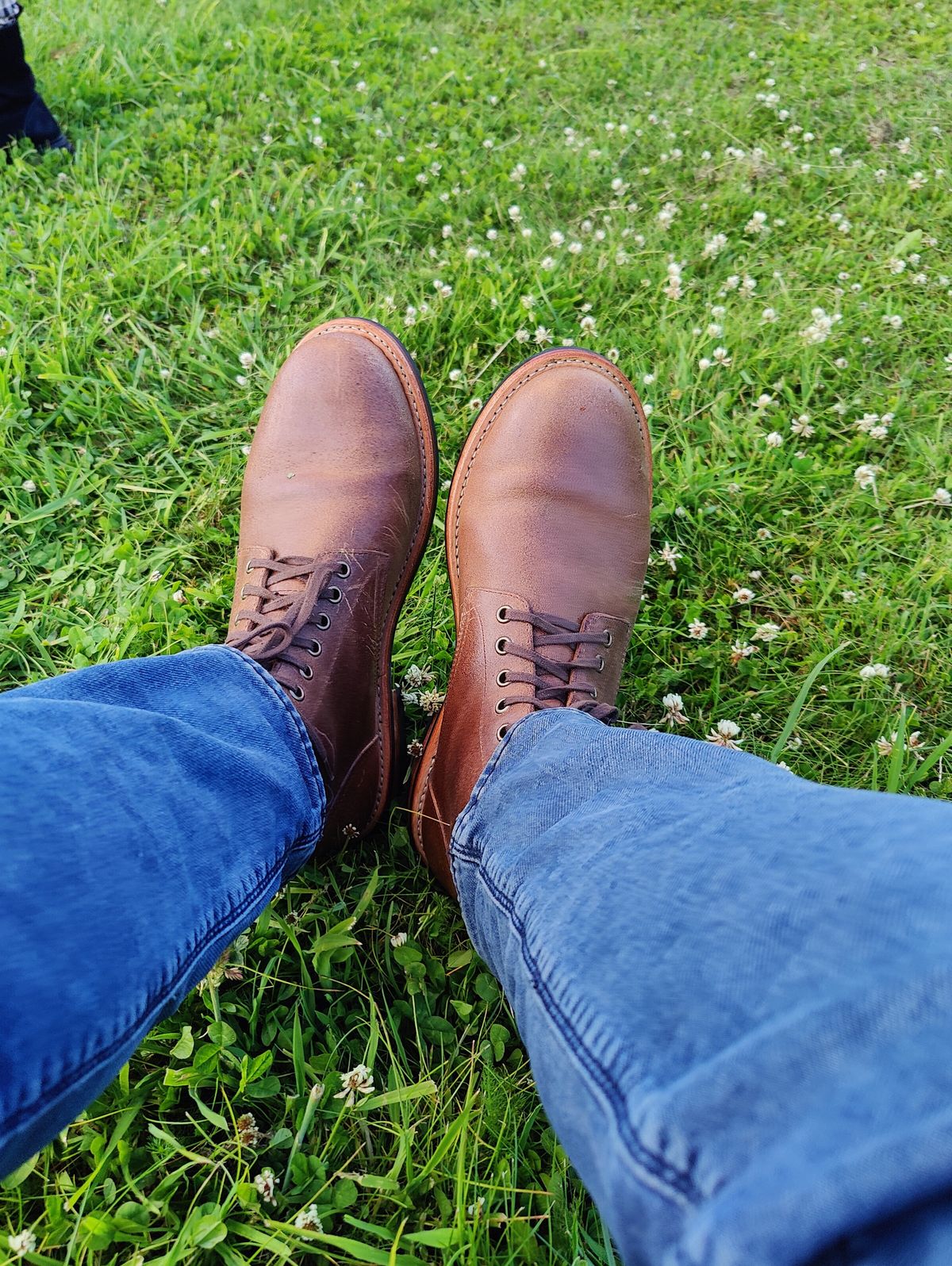 Photo by init on June 10, 2022 of the Oak Street Bootmakers Trench Boot in Horween Natural Waxed Flesh.