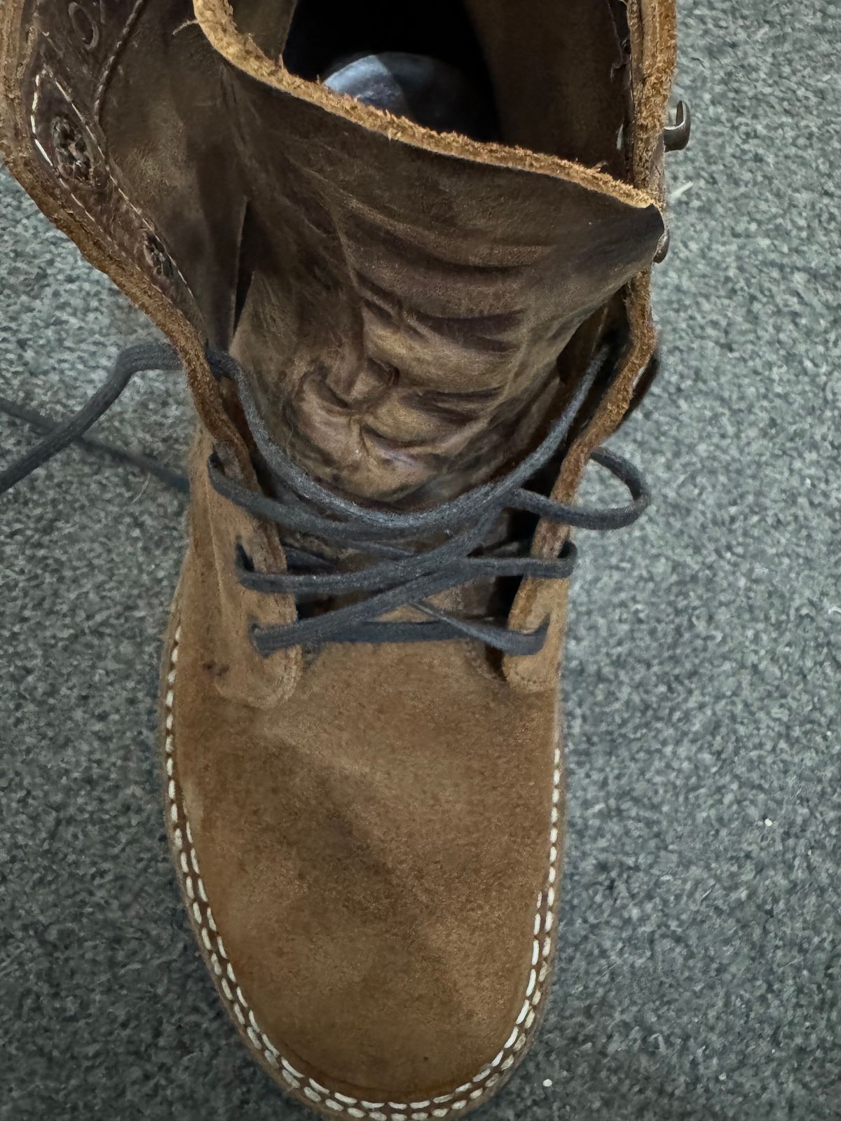 Photo by init on August 22, 2024 of the White's Semi-Dress in Seidel Distressed Roughout.