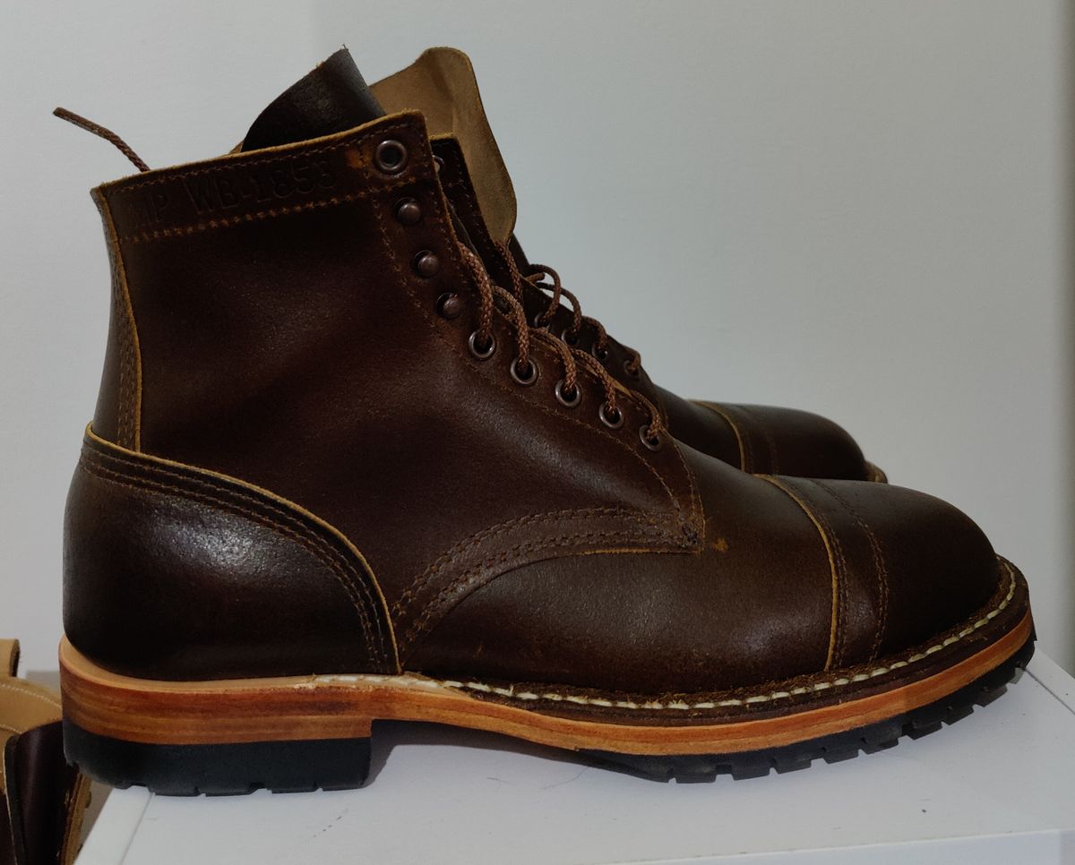 Photo by init on September 1, 2022 of the White's MP-Sherman Toe Cap in Horween Cinnamon Waxed Flesh.