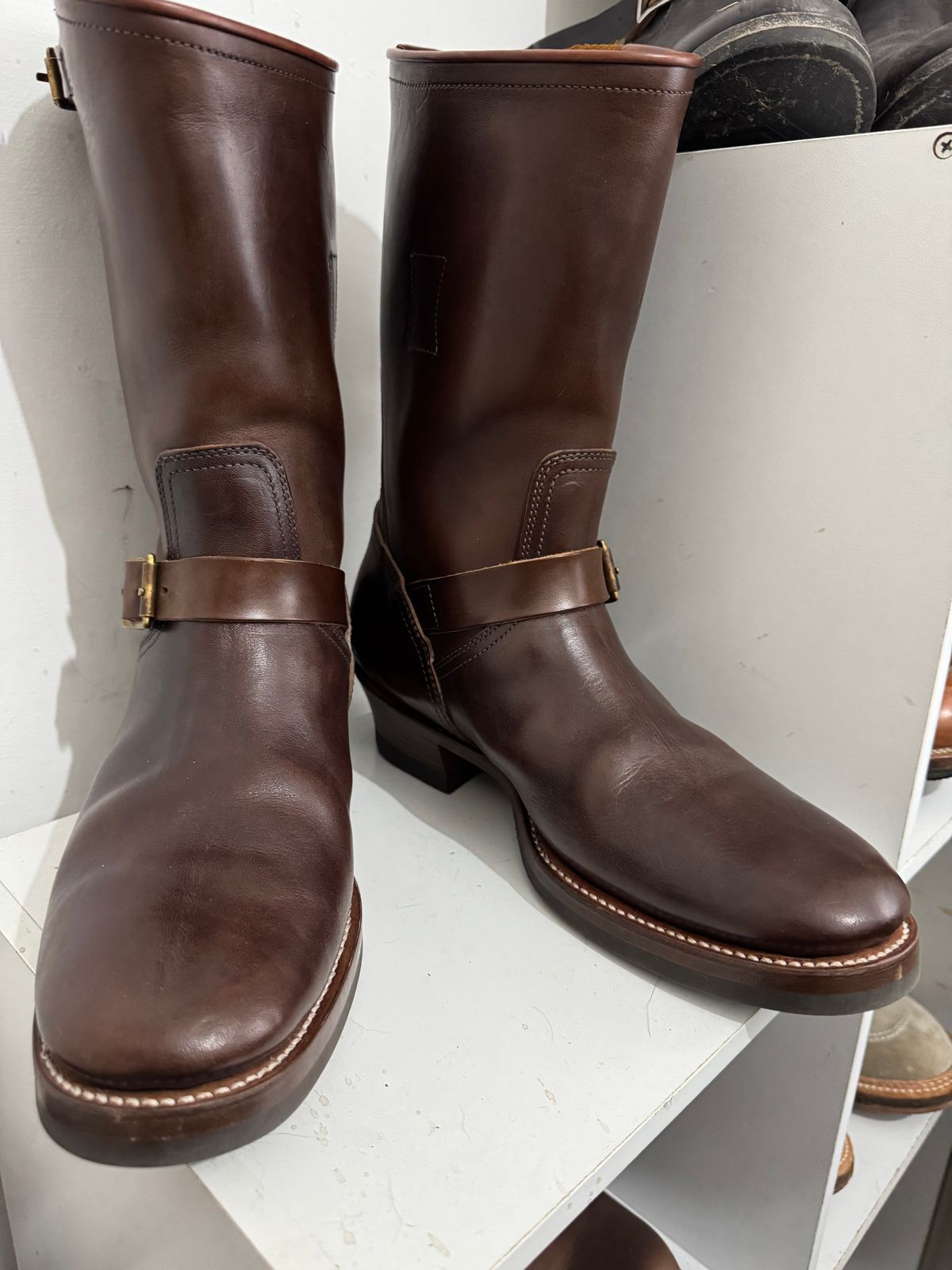 Photo by init on January 9, 2025 of the Clinch Engineer Boots 11-Inch Height in Brown-Overdyed Horsebutt.