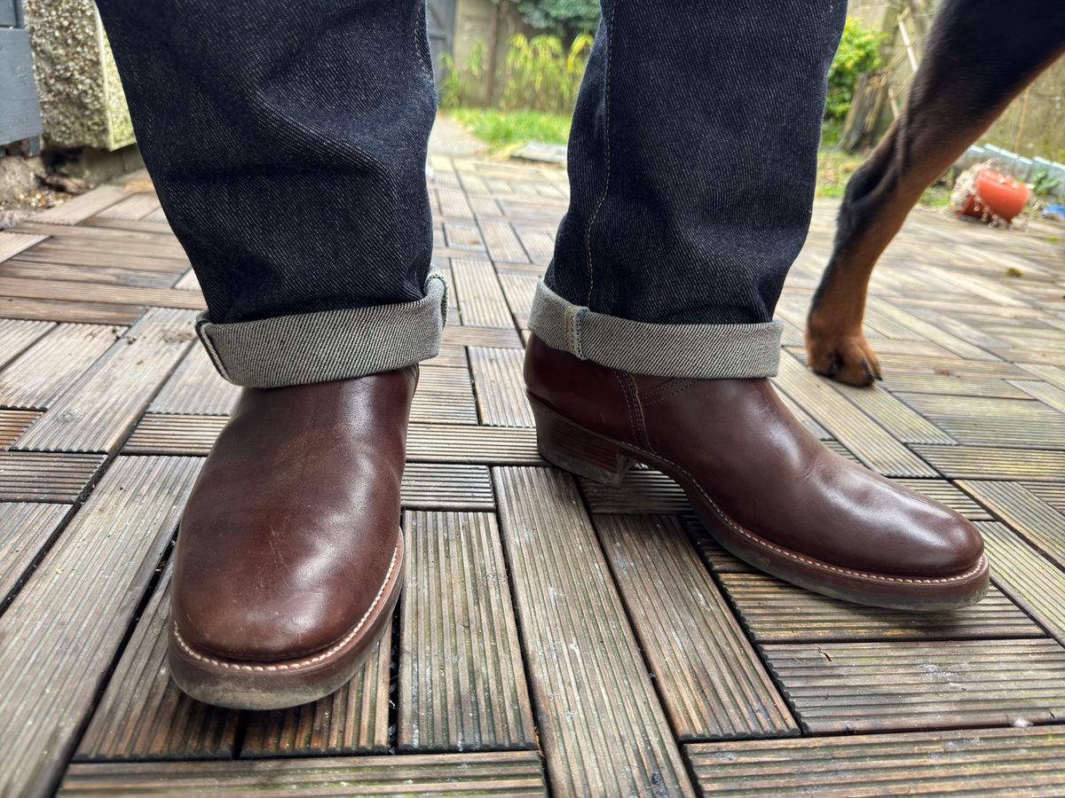 Photo by init on February 19, 2025 of the Clinch Engineer Boots 11-Inch Height in Brown-Overdyed Horsebutt.