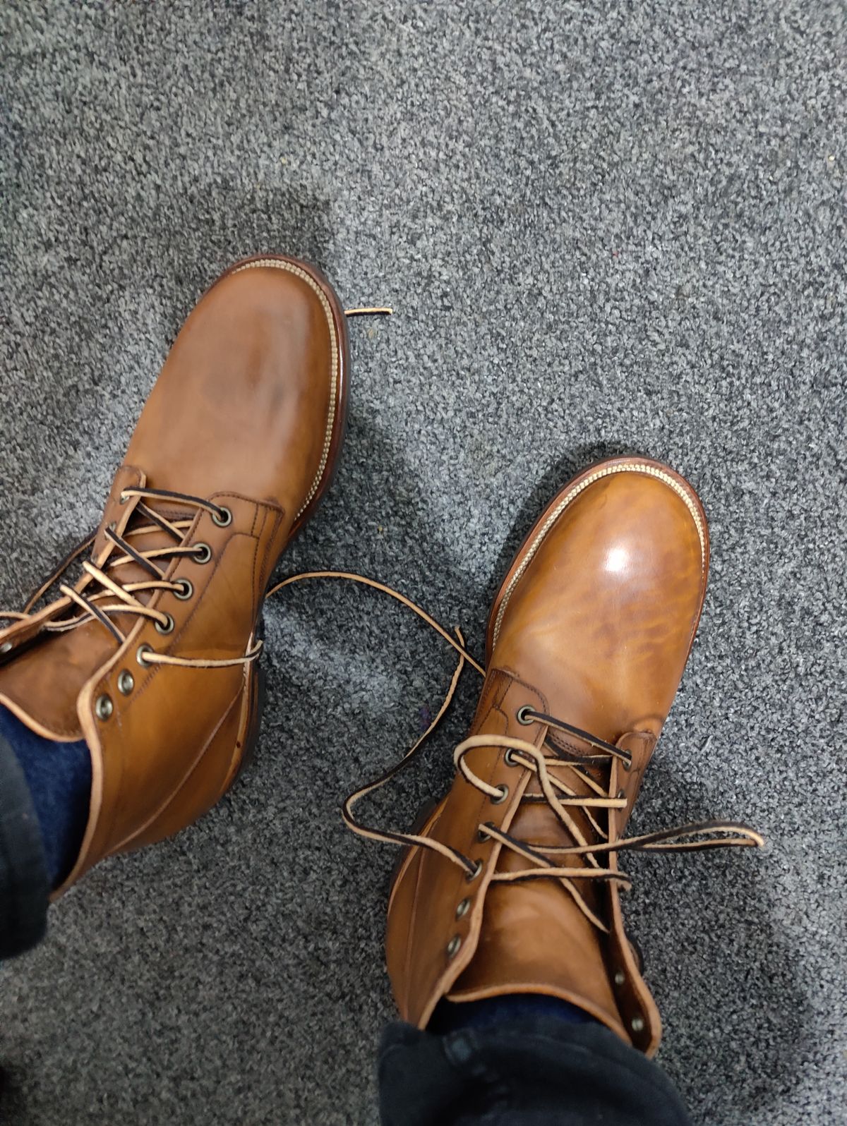 Photo by init on October 1, 2022 of the Viberg Service Boot in Maryam Toscanello Horsebutt.