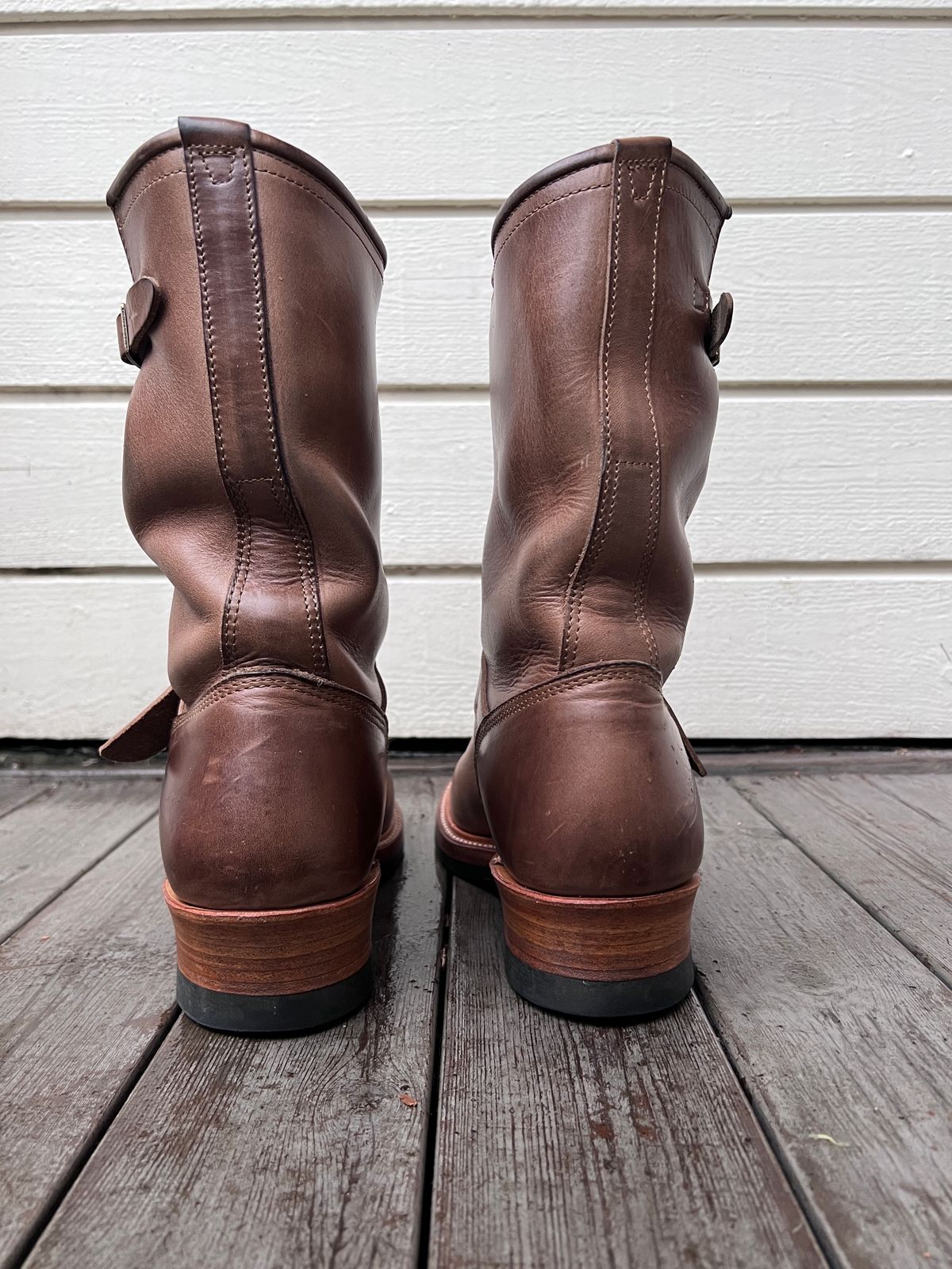 Photo by rarum2 on November 4, 2022 of the John Lofgren Wabash Engineer Boots in Horween Natural Chromexcel.