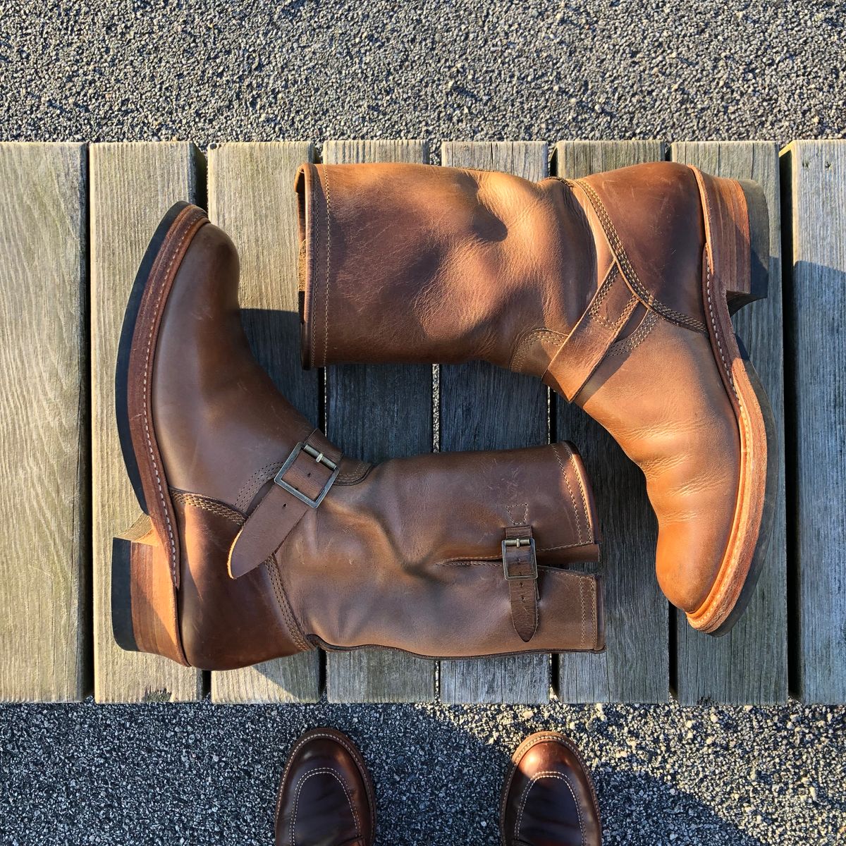 Photo by rarum2 on March 1, 2023 of the John Lofgren Wabash Engineer Boots in Horween Natural Chromexcel.