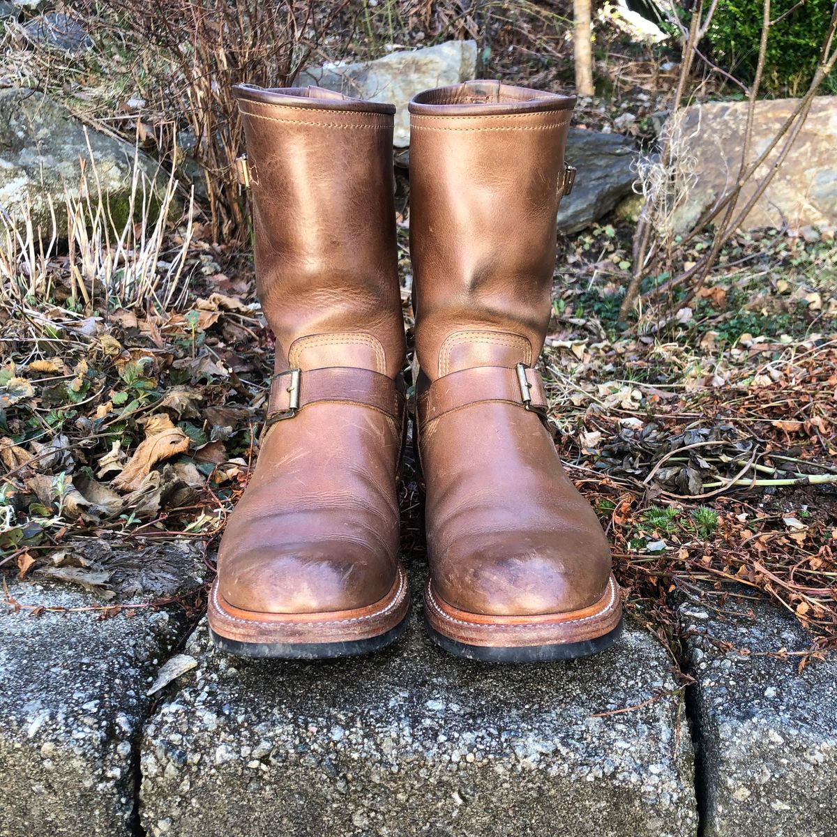 Photo by rarum2 on April 1, 2023 of the John Lofgren Wabash Engineer Boots in Horween Natural Chromexcel.