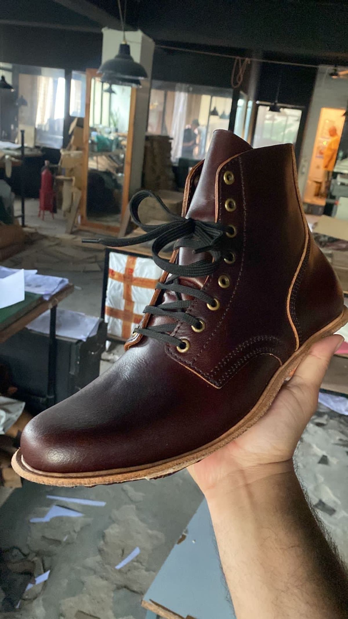 Photo by simplykb on July 18, 2023 of the Craft & Glory Service Boot in Full Grain Waxed Water Buffalo.