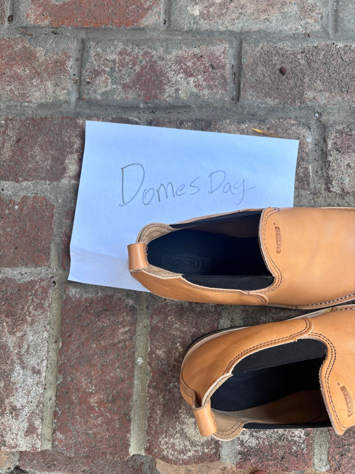 Photo by kspolini on October 11, 2024 of the Wesco Romeo in Maryam Natural Horsebutt.