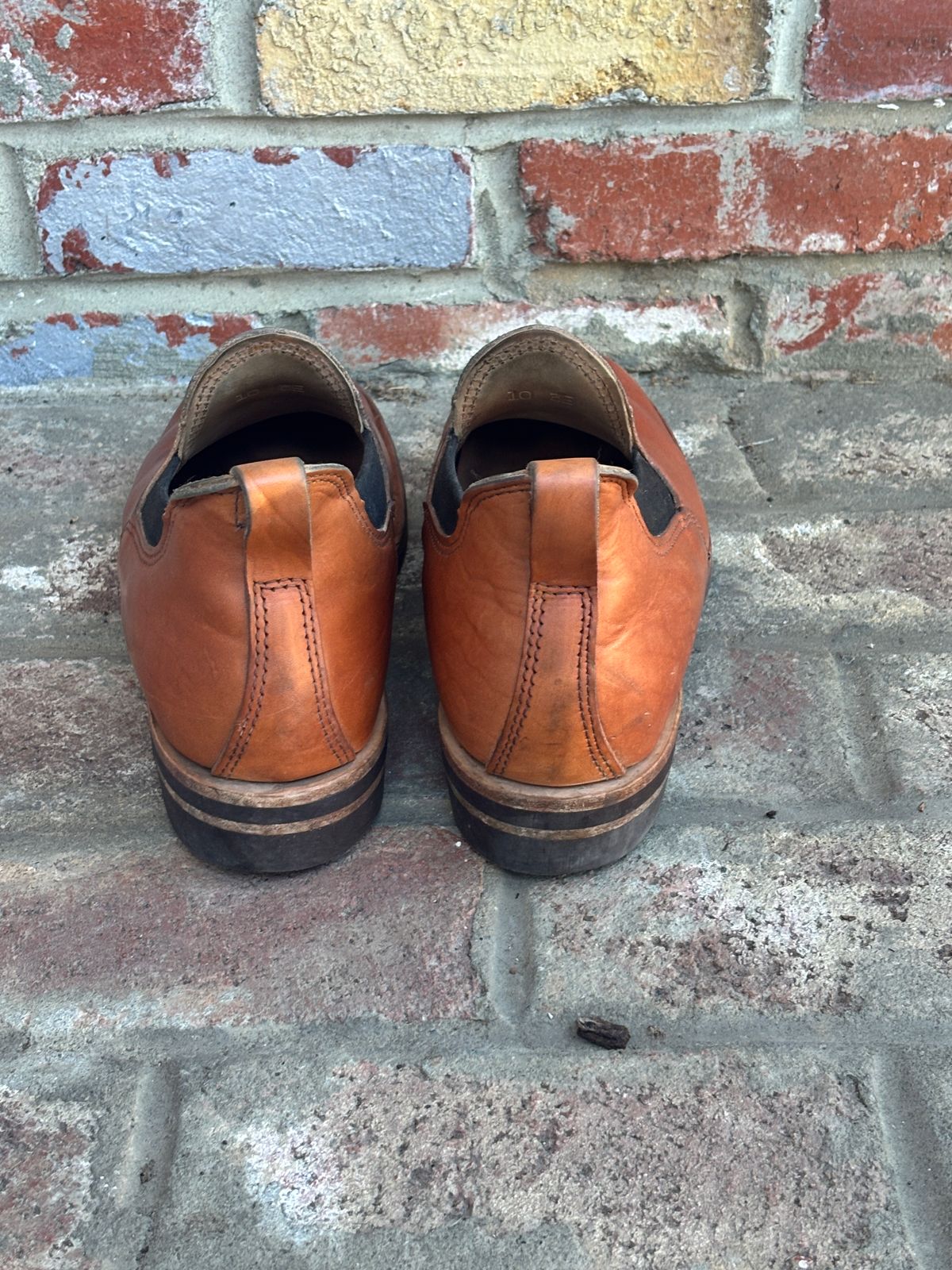 Photo by kspolini on November 4, 2024 of the Wesco Romeo in Maryam Natural Horsebutt.