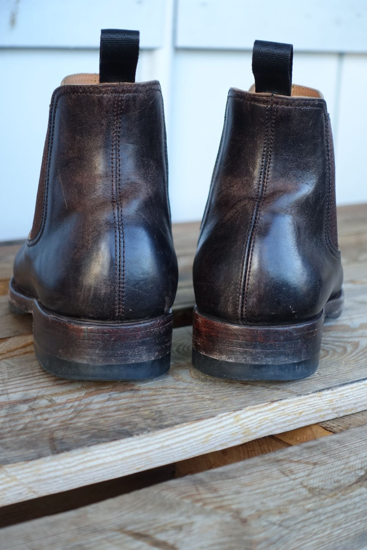 Photo by gear on April 3, 2024 of the Briselblack The Seventh Chelsea Boot in Maryam Brown Horsebutt.