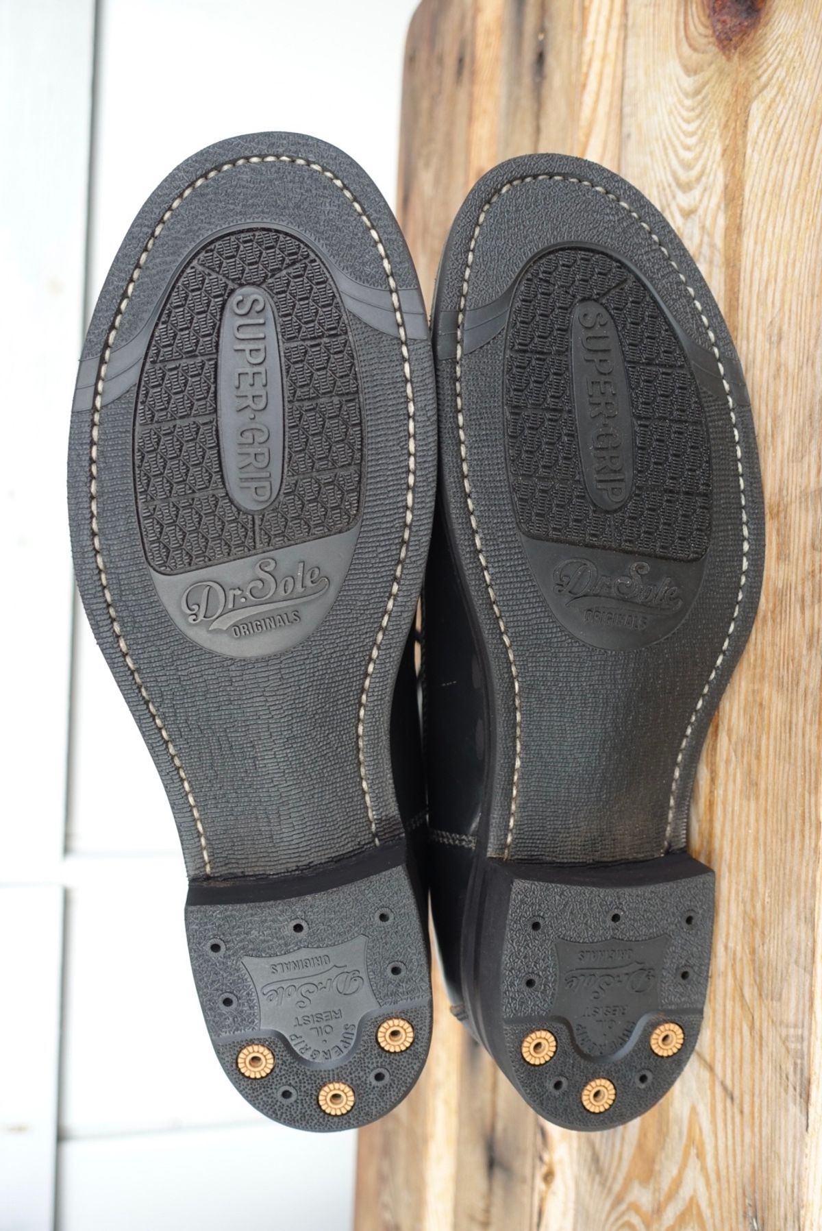 Photo by gear on October 4, 2023 of the Willie's Handmade Boots Monkey Boot in Horween Black Chromexcel.
