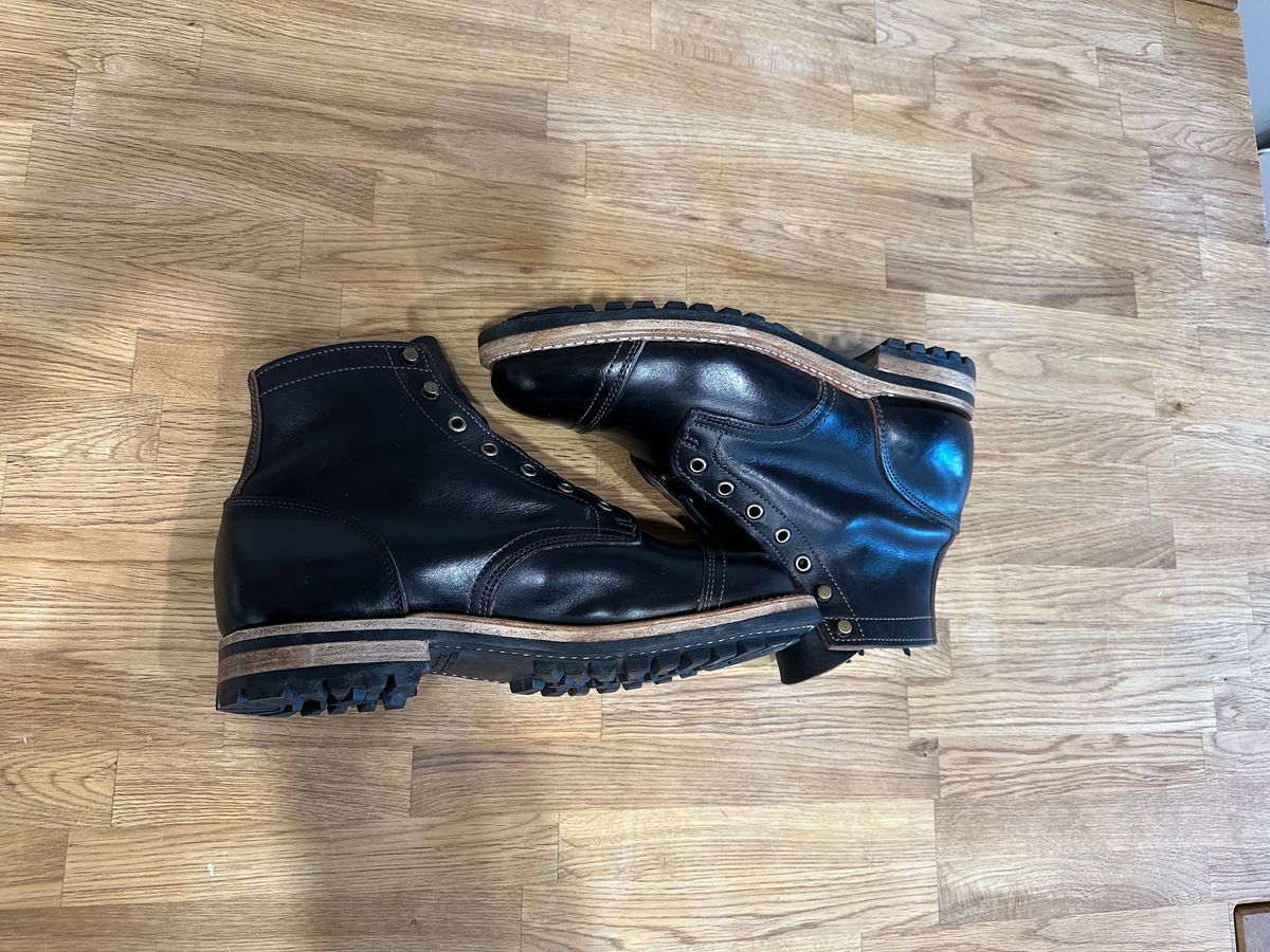Photo by nerdingdirty on October 4, 2023 of the Truman Service Boot in Black Teacore.