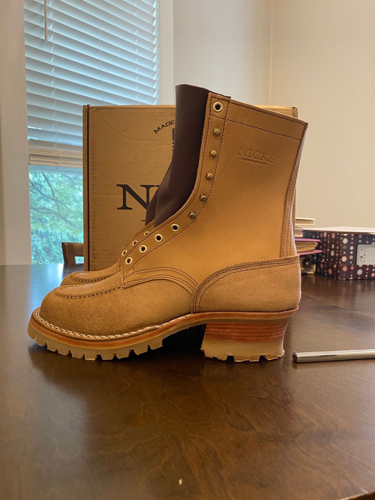 Photo by bootbeater on September 7, 2023 of the Nicks DomePro in Seidel 1964 Tan Roughout.