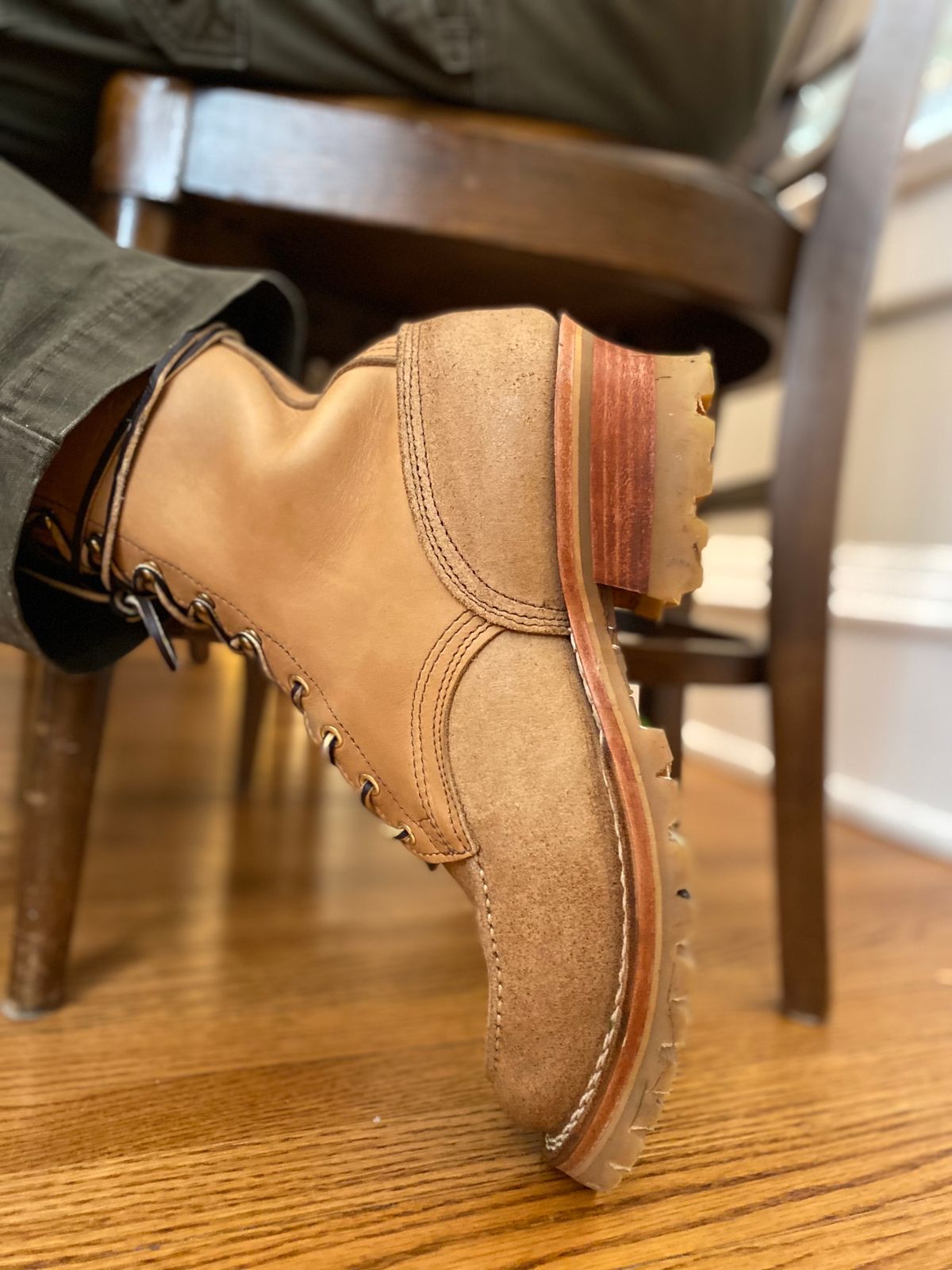 Photo by bootbeater on October 3, 2023 of the Nicks DomePro in Seidel 1964 Tan Roughout.