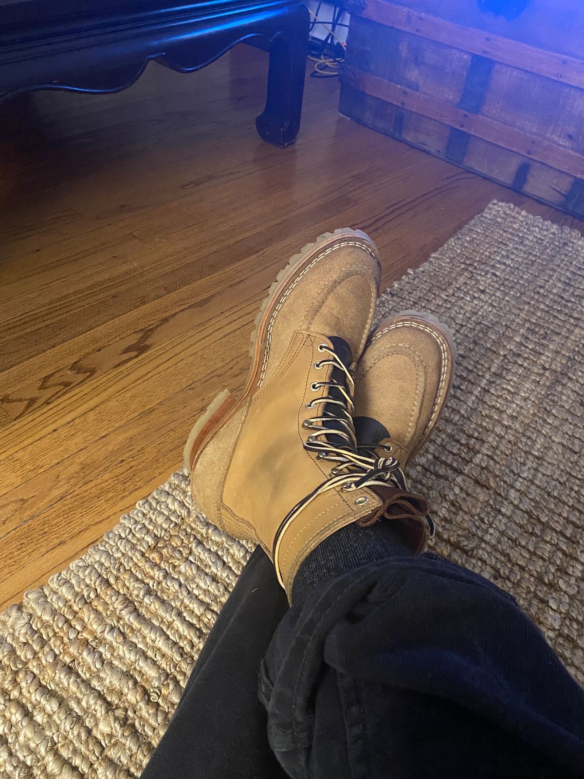 Photo by bootbeater on October 5, 2023 of the Nicks DomePro in Seidel 1964 Tan Roughout.