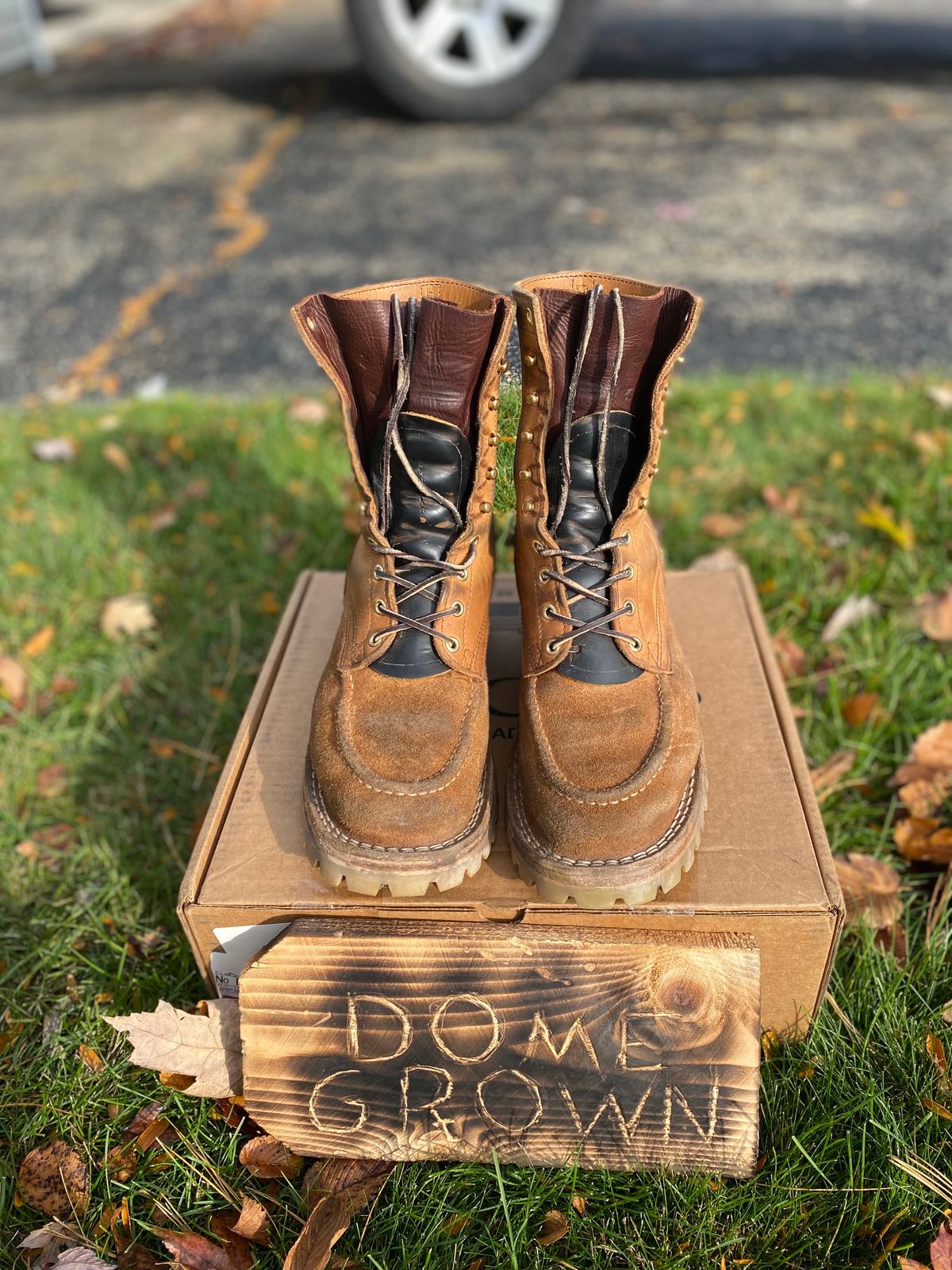 Photo by bootbeater on November 4, 2023 of the Nicks DomePro in Seidel 1964 Tan Roughout.