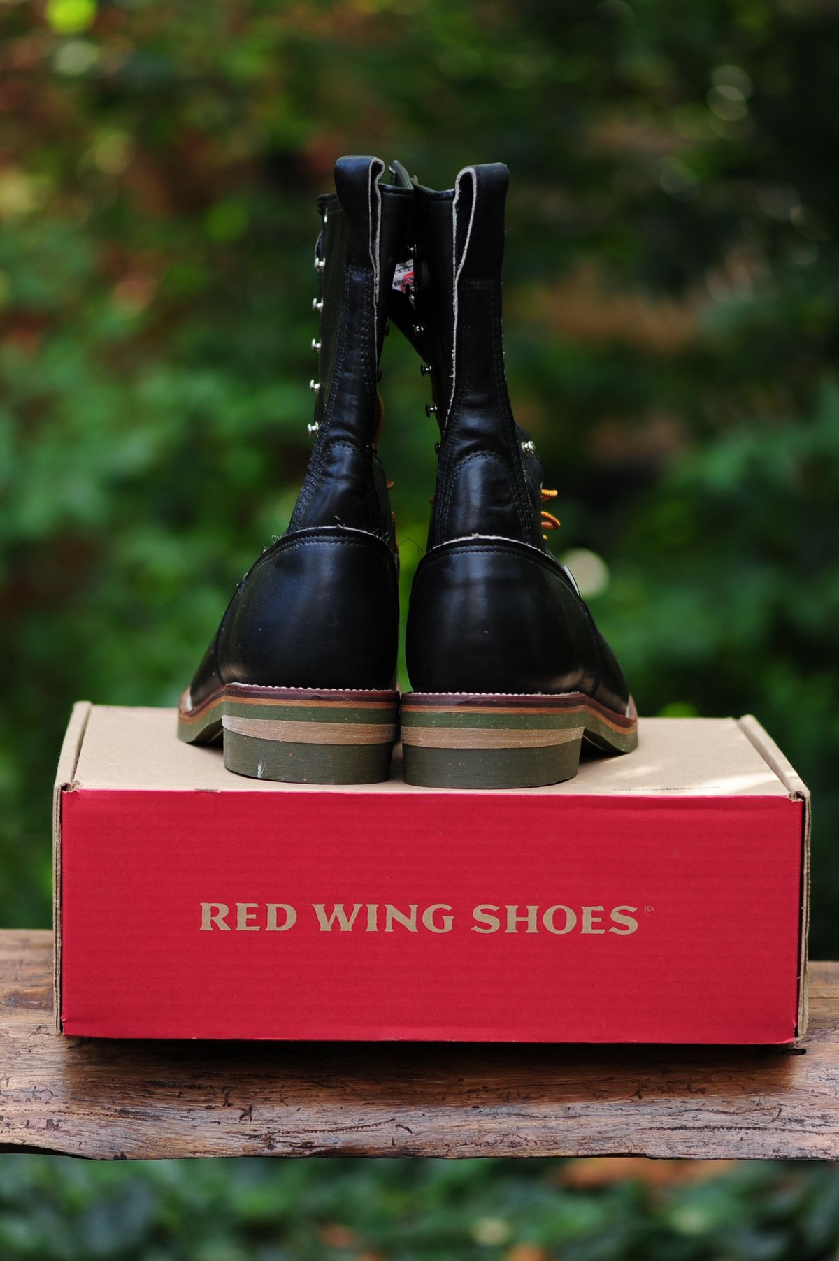 Photo by bootbeater on October 15, 2024 of the Red Wing 919 Climber Vtg. 1983 in S.B. Foot Black Chrome.