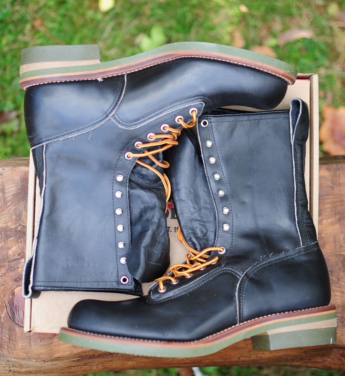 Photo by bootbeater on October 15, 2024 of the Red Wing 919 Climber Vtg. 1983 in S.B. Foot Black Chrome.