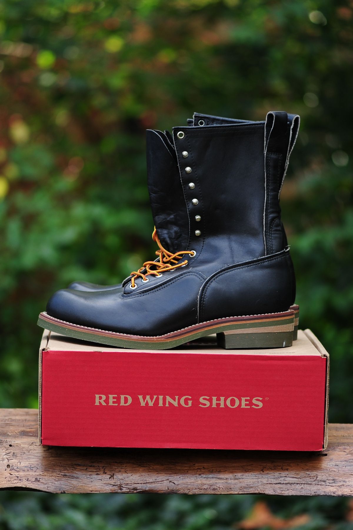 Photo by bootbeater on October 15, 2024 of the Red Wing 919 Climber Vtg. 1983 in S.B. Foot Black Chrome.