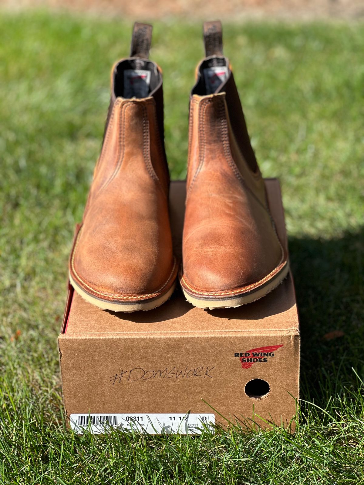 Photo by bootbeater on October 2, 2022 of the Red Wing Weekender Chelsea in S.B. Foot Copper Rough and Tough.