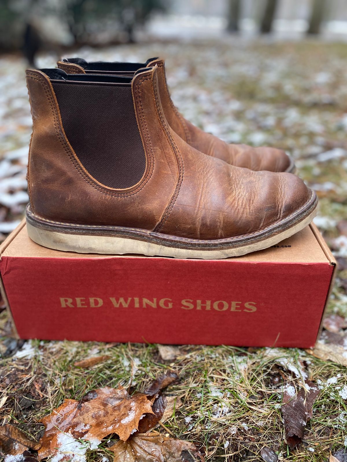 Photo by bootbeater on January 5, 2023 of the Red Wing Weekender Chelsea in S.B. Foot Copper Rough and Tough.
