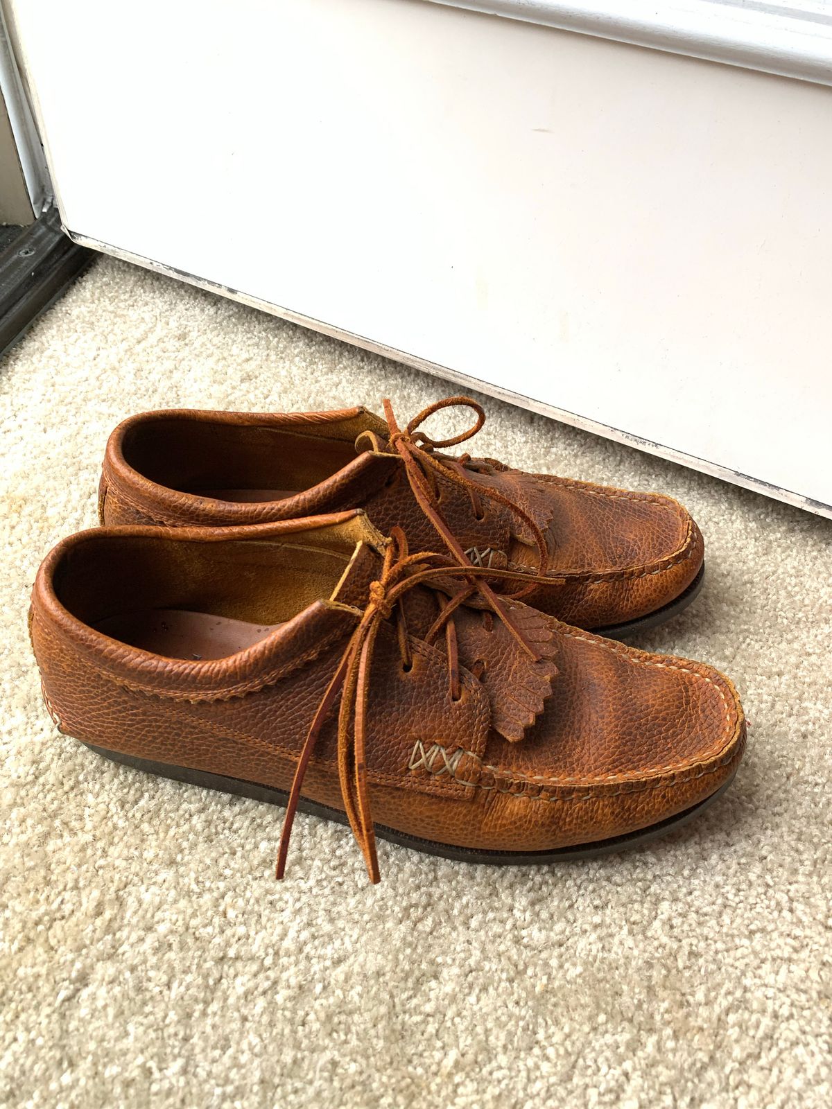 Photo by plumbluck2 on November 3, 2022 of the Yuketen Blucher with Kiltie in Unlisted Leather.