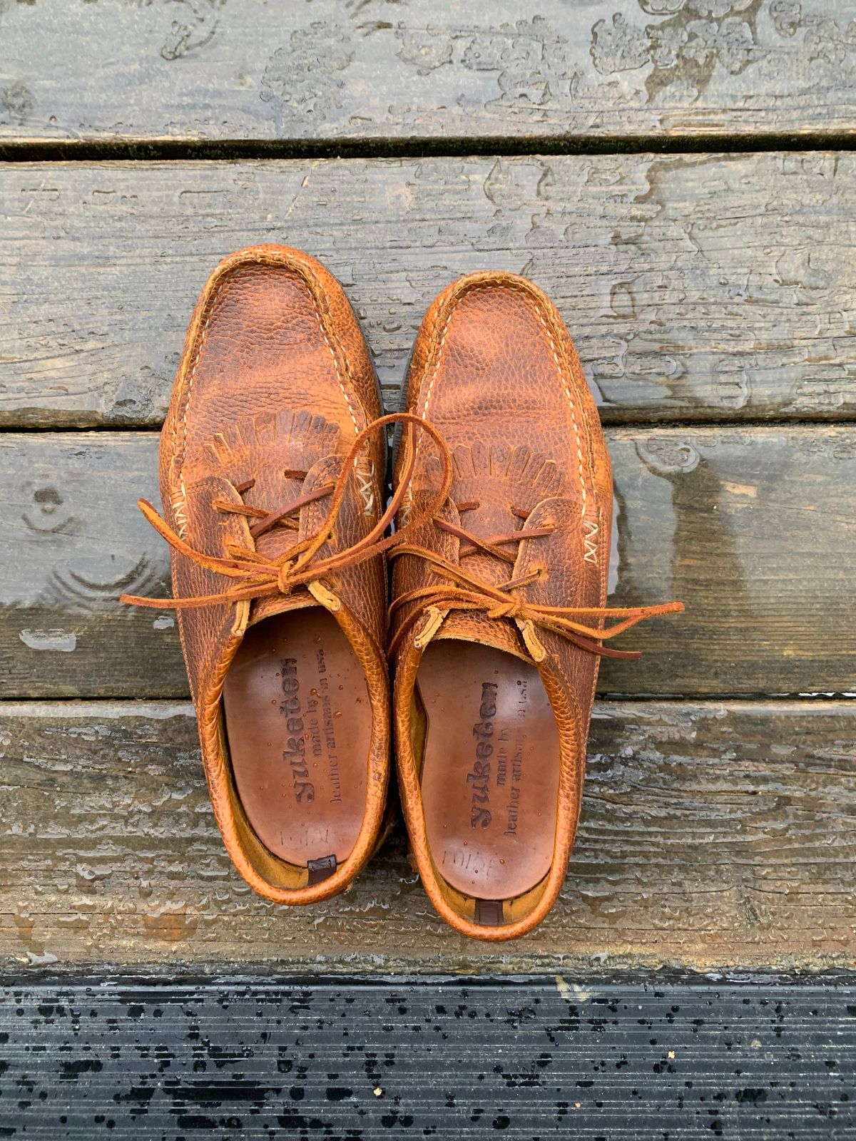 Photo by plumbluck2 on November 3, 2022 of the Yuketen Blucher with Kiltie in Unlisted Leather.
