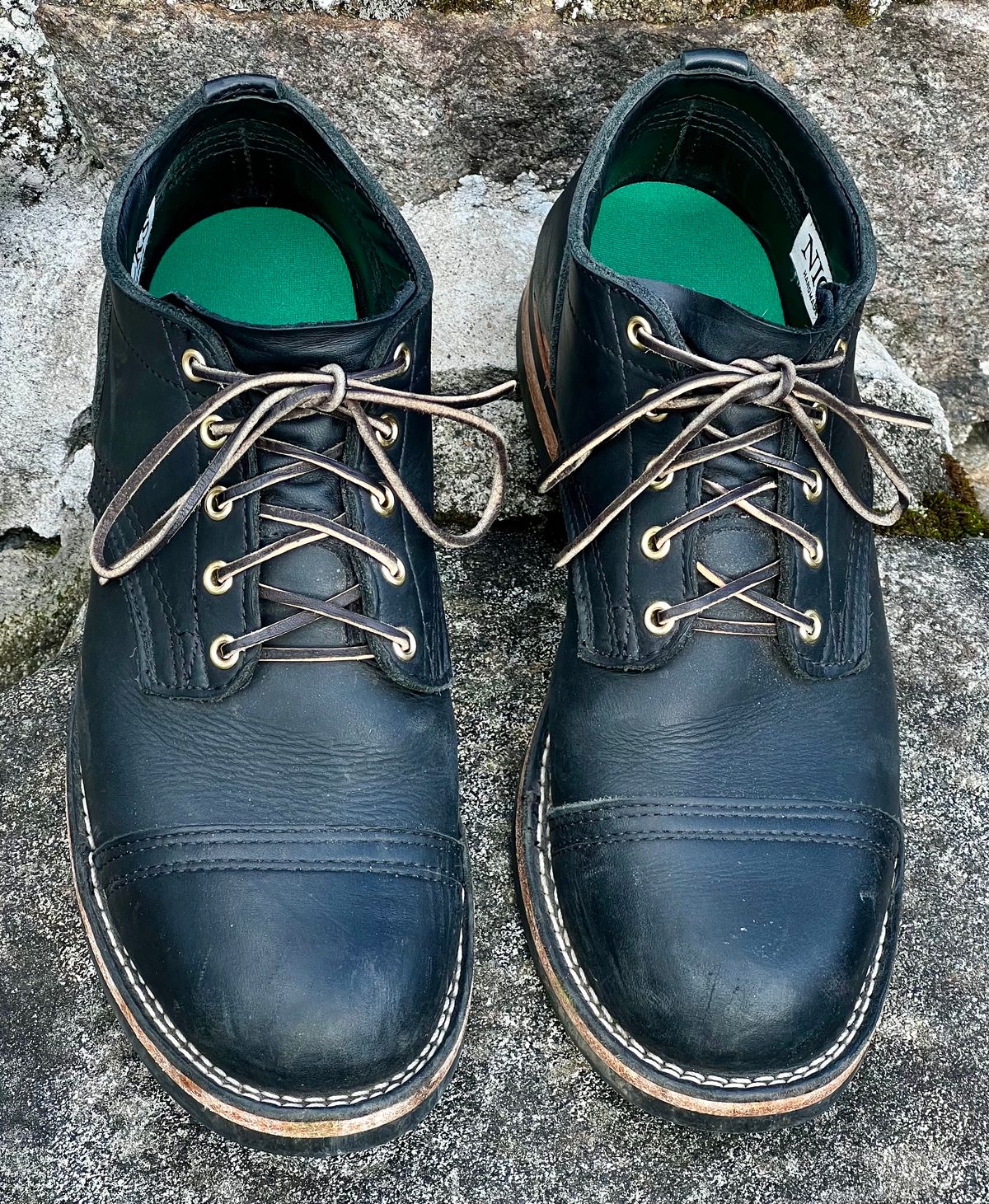 Photo by Wadester on January 1, 2024 of the Nicks Manito in Seidel 1964 Black.