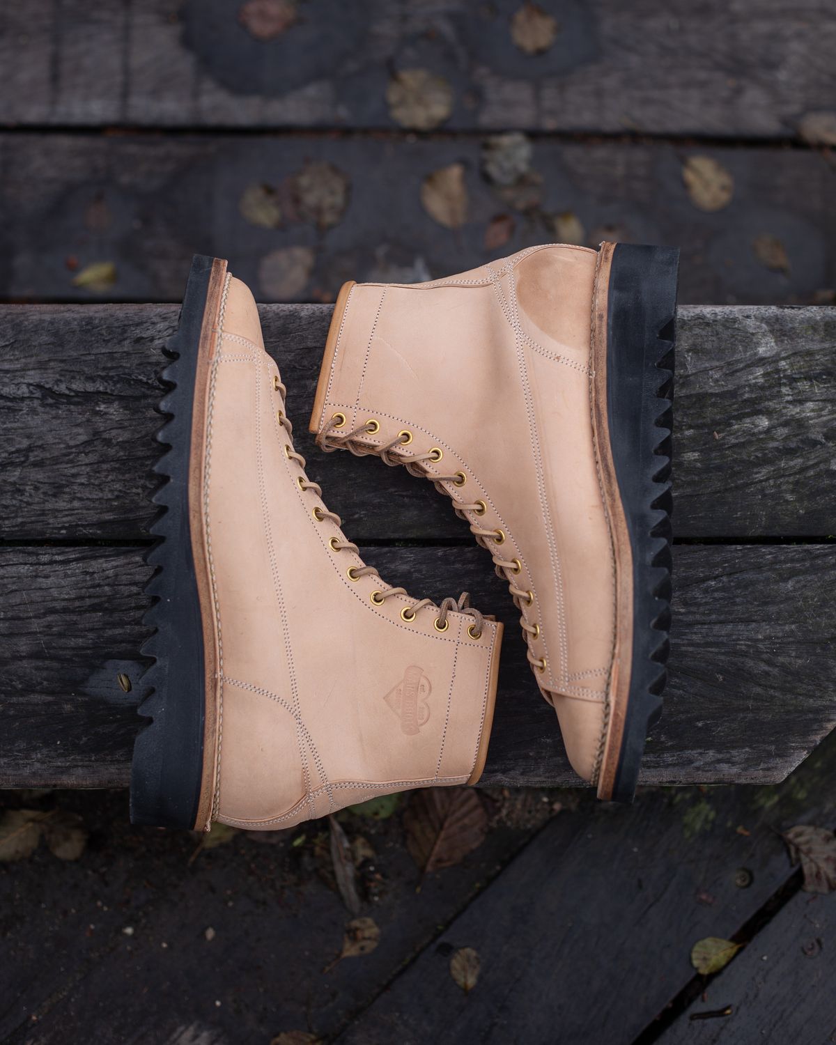 Photo by baschdln on October 10, 2024 of the Self-Made Monkey Boot in Conceria Cloe Crust Horsebutt.