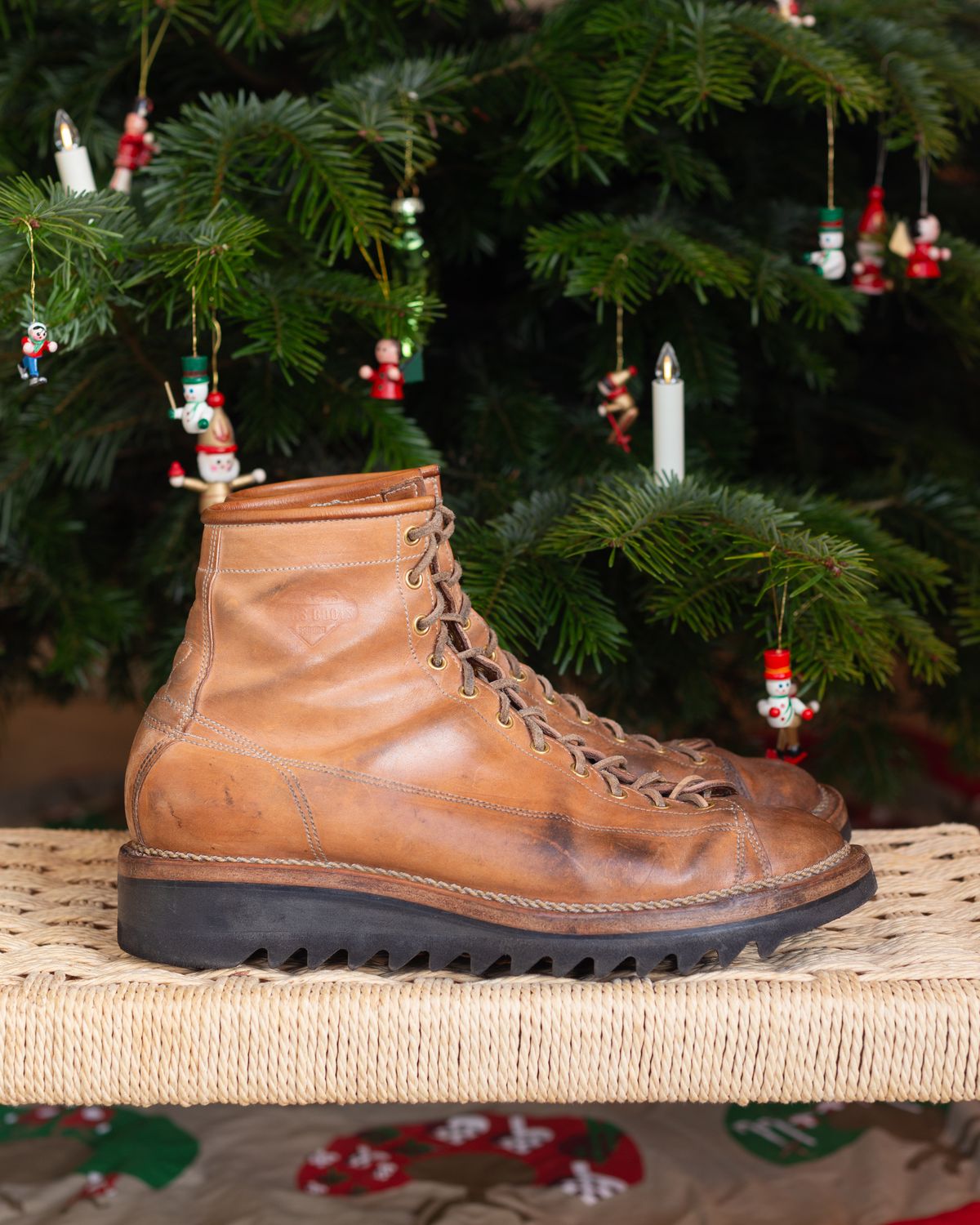 Photo by baschdln on December 1, 2024 of the Self-Made Monkey Boot in Conceria Cloe Crust Horsebutt.