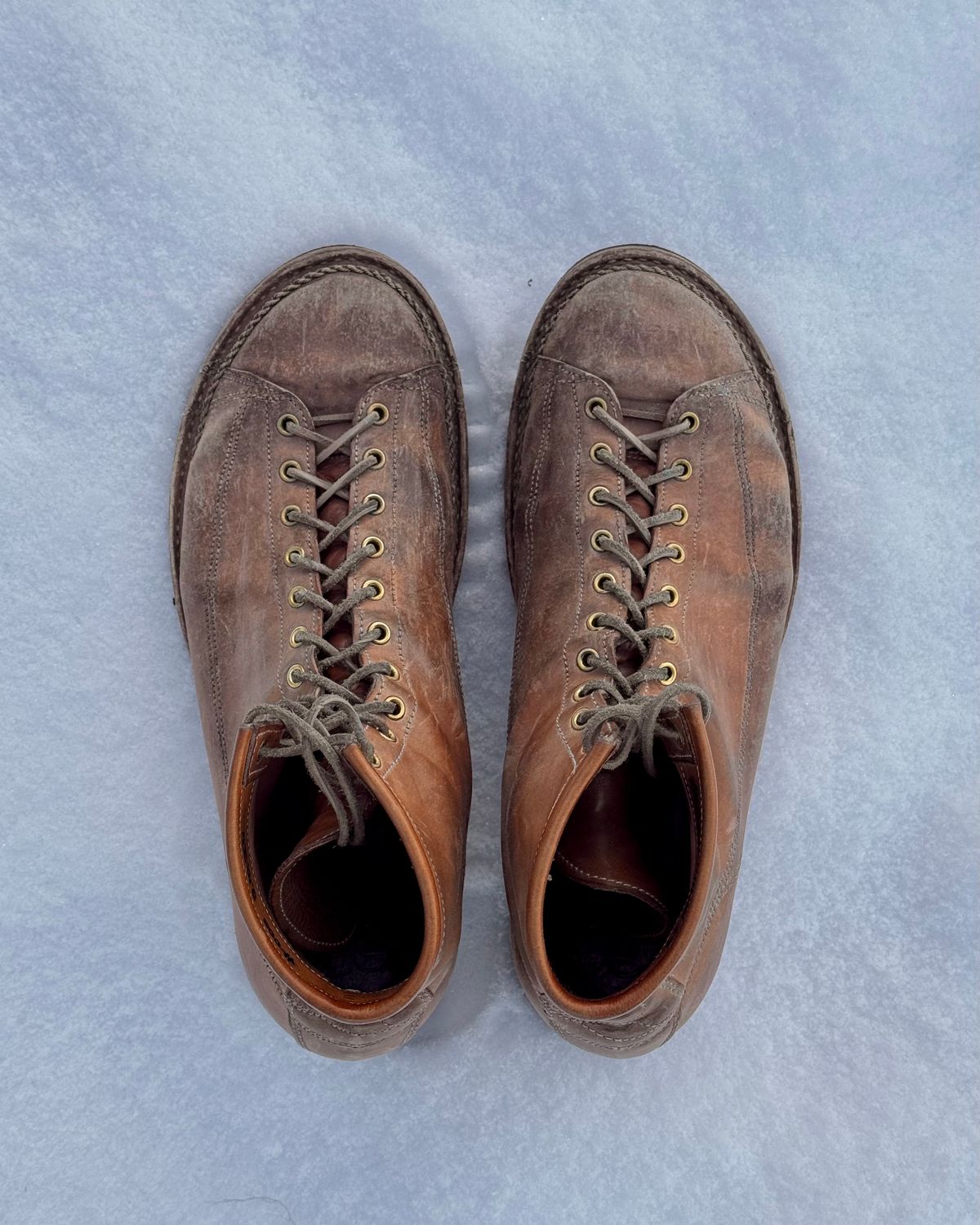 Photo by baschdln on January 5, 2025 of the Self-Made Monkey Boot in Conceria Cloe Crust Horsebutt.
