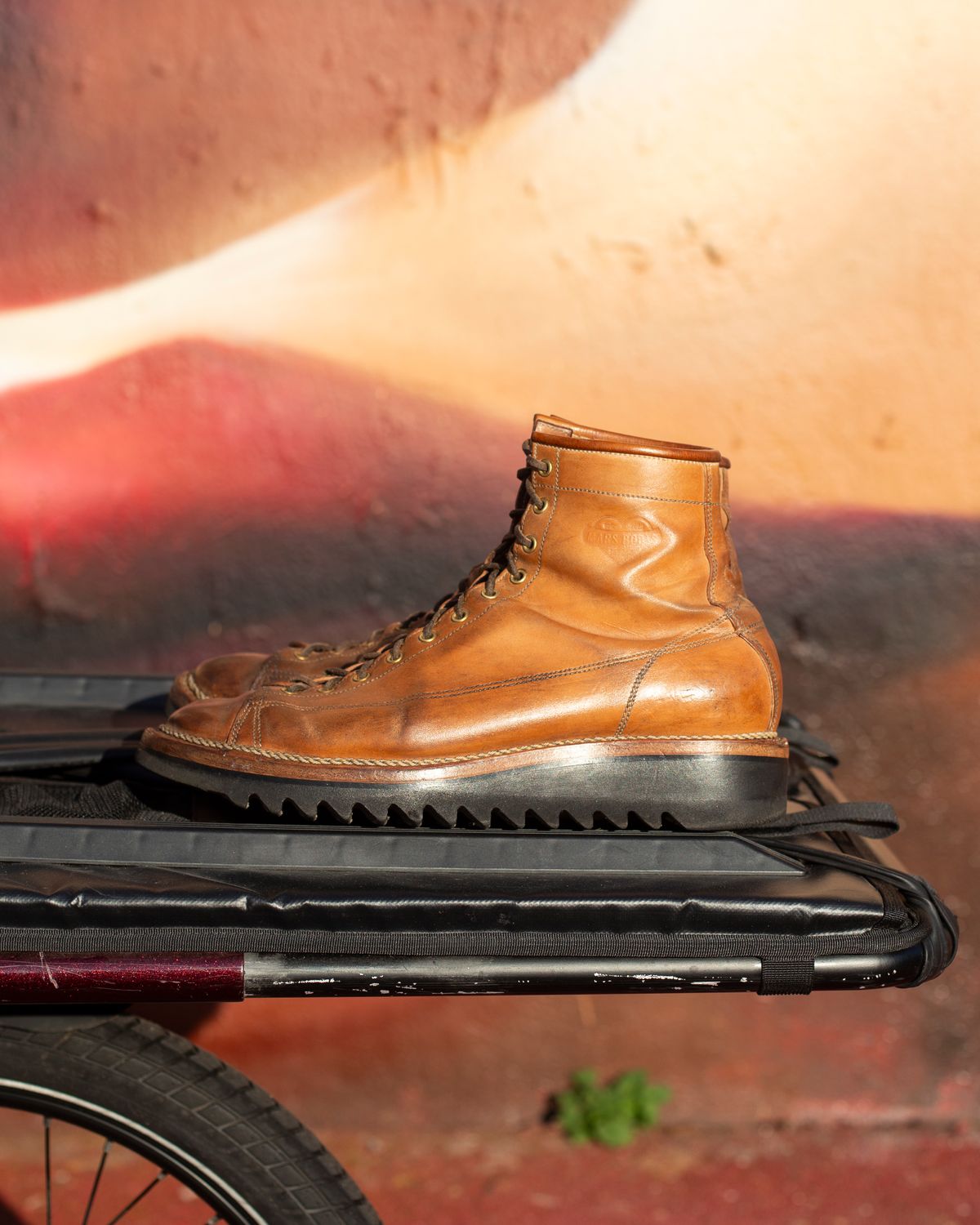 Photo by baschdln on February 2, 2025 of the Self-Made Monkey Boot in Conceria Cloe Crust Horsebutt.