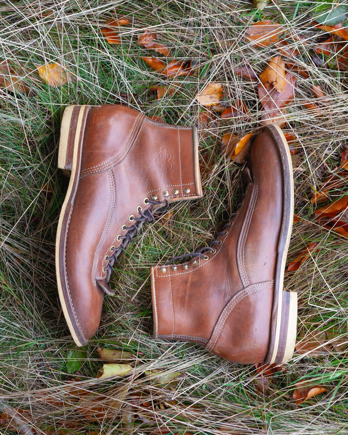 Photo by baschdln on November 3, 2023 of the Self-Made Lace To Toe in Austrian Cow Leather, vegetable Tanned, (reversed) waxed flesh.