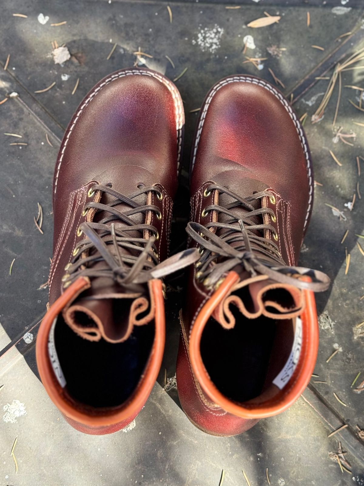 Photo by nvrp813 on November 1, 2024 of the Nicks MTO in Horween Tan Waxed Flesh.