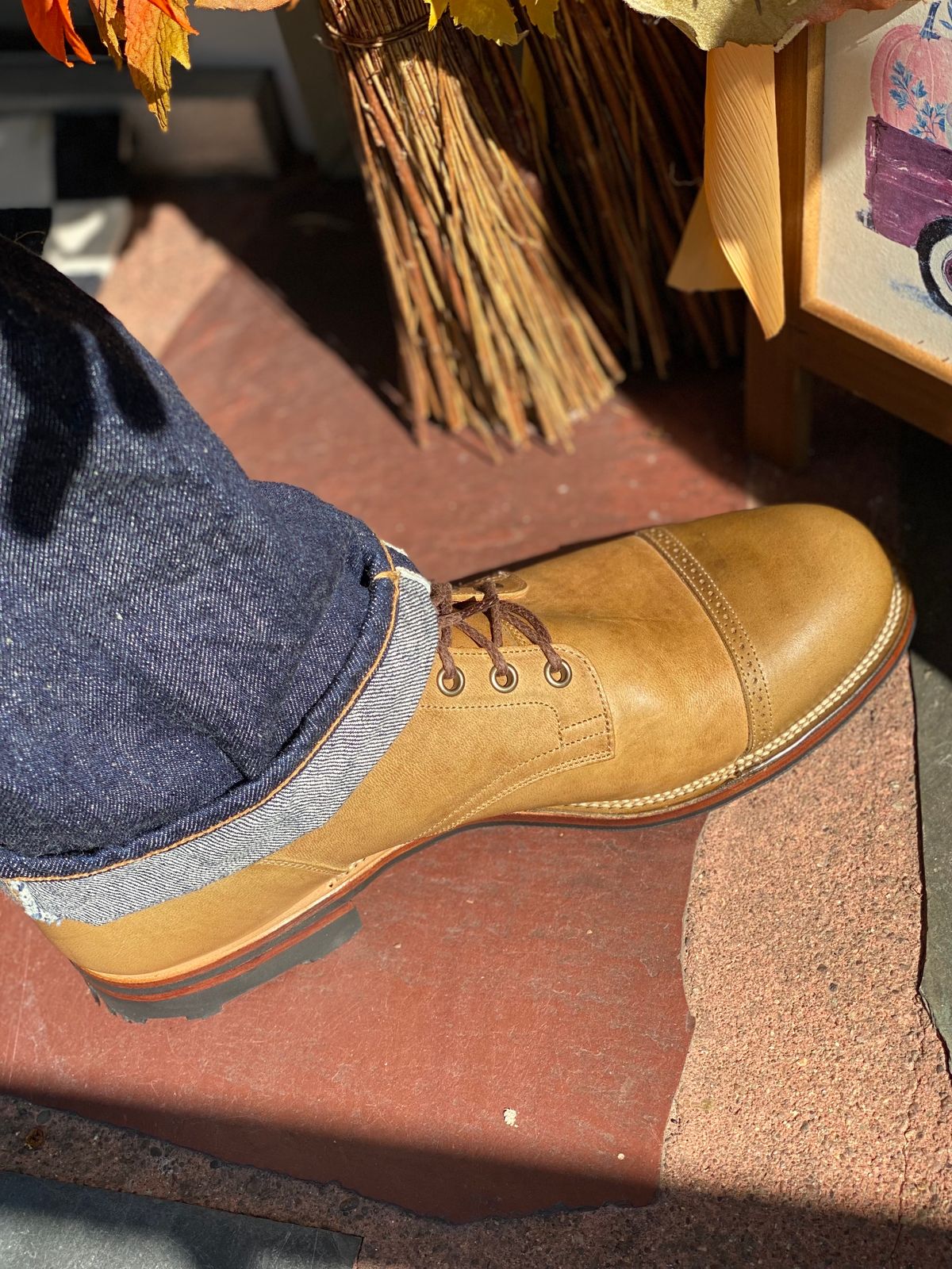 Photo by nvrp813 on October 3, 2023 of the Viberg Service Boot BCT in Maryam Honey Tanned Hosrehide.