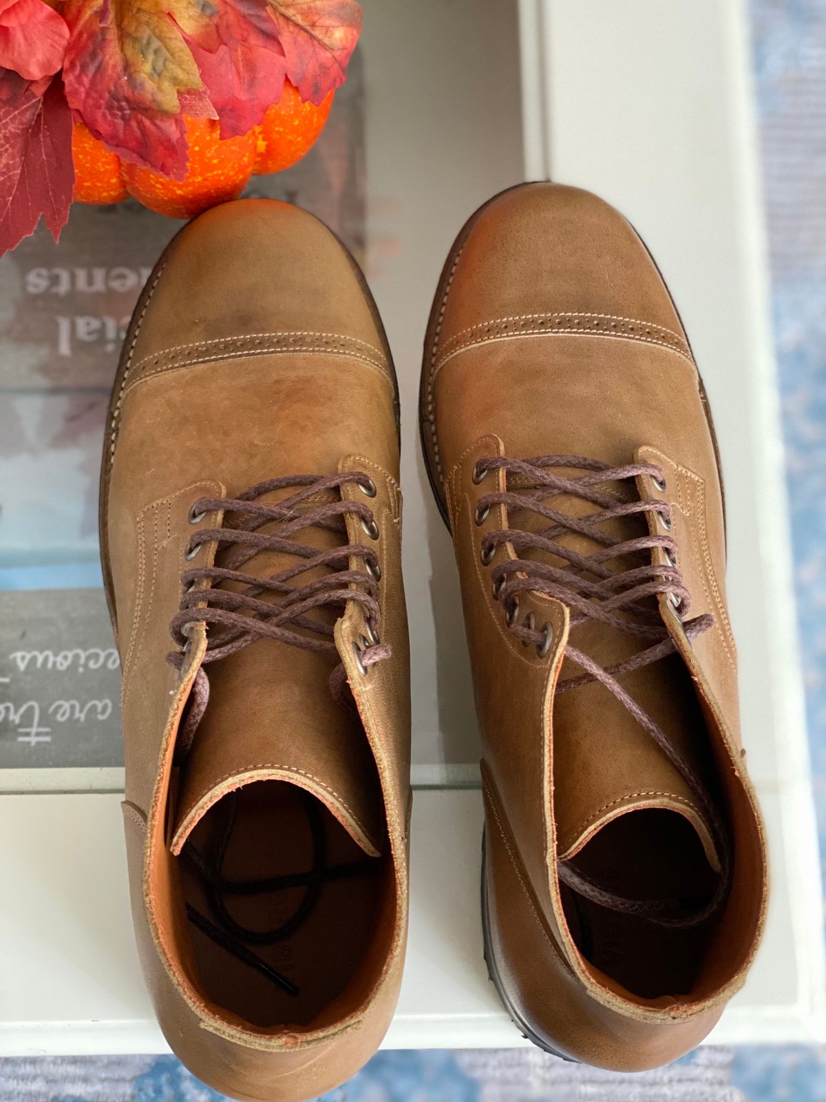 Photo by nvrp813 on October 3, 2023 of the Viberg Service Boot BCT in Maryam Honey Tanned Hosrehide.