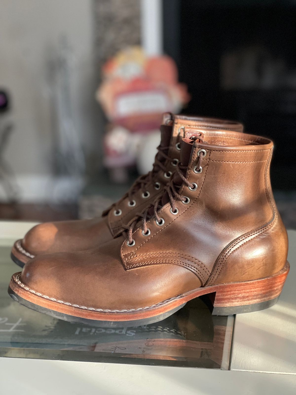 Photo by nvrp813 on November 1, 2023 of the Nicks Robert in Horween Natural Chromexcel.