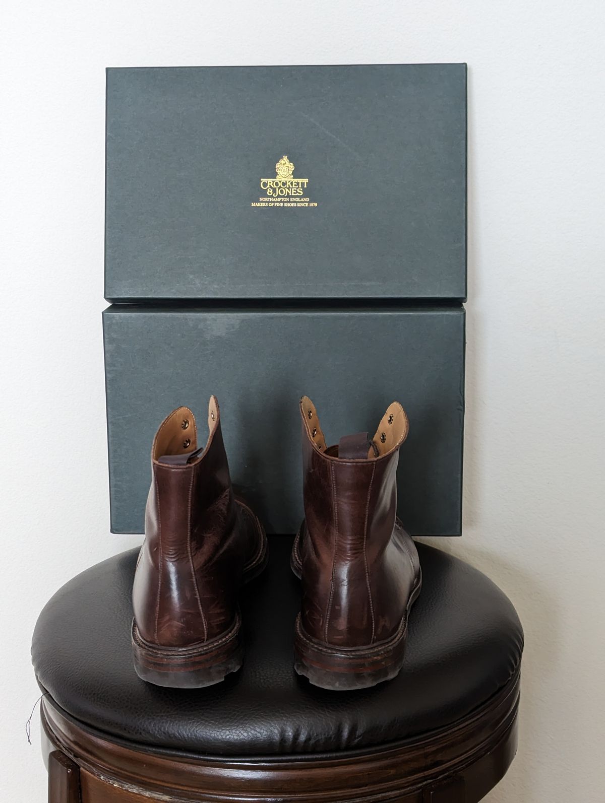 Photo by Korulag on March 1, 2024 of the Crockett & Jones Coniston in Coffee Hurricane Hide.