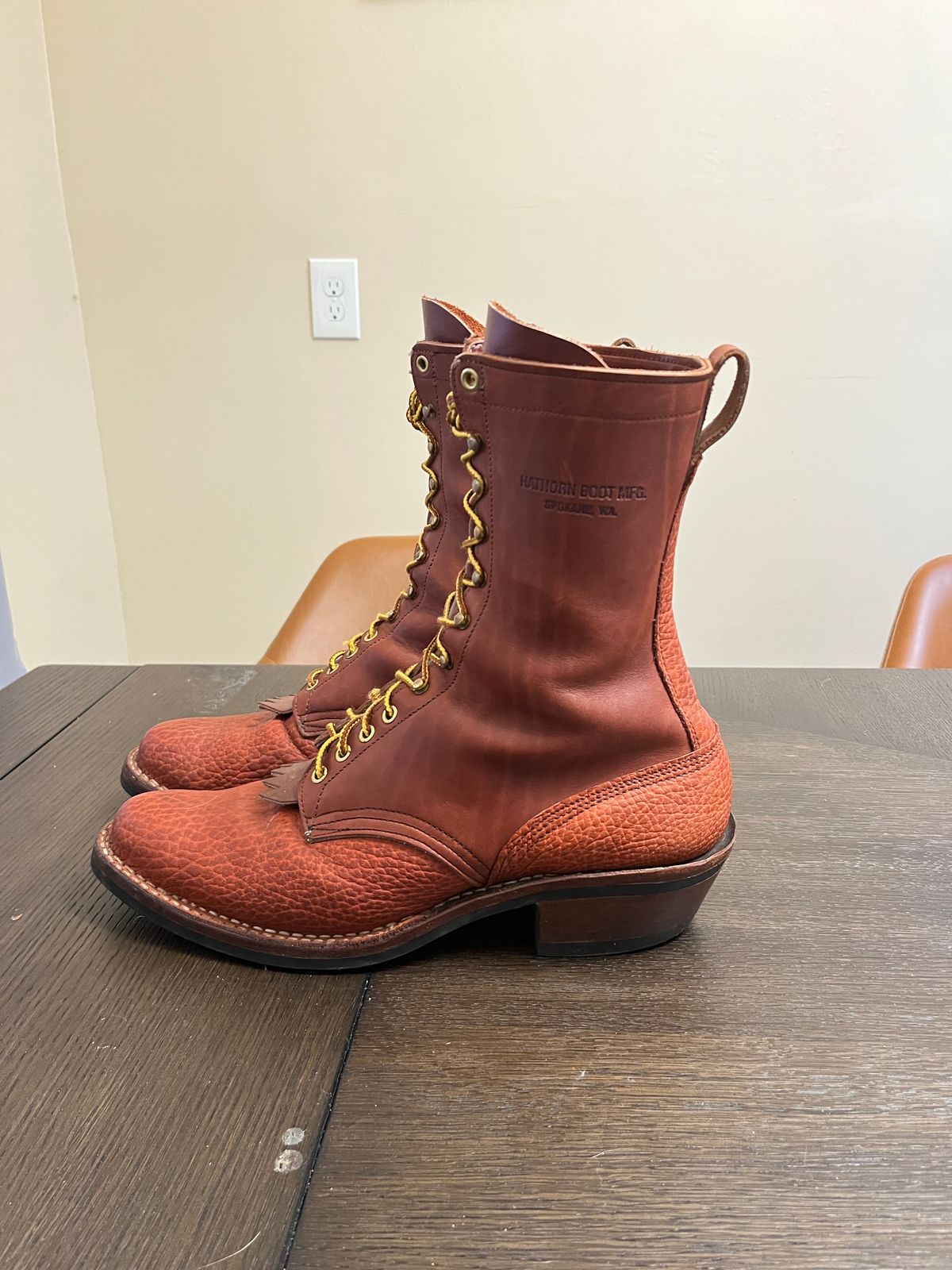 Photo by jpsant13 on November 3, 2023 of the White's Hathorn Packer in Unknown Leather.