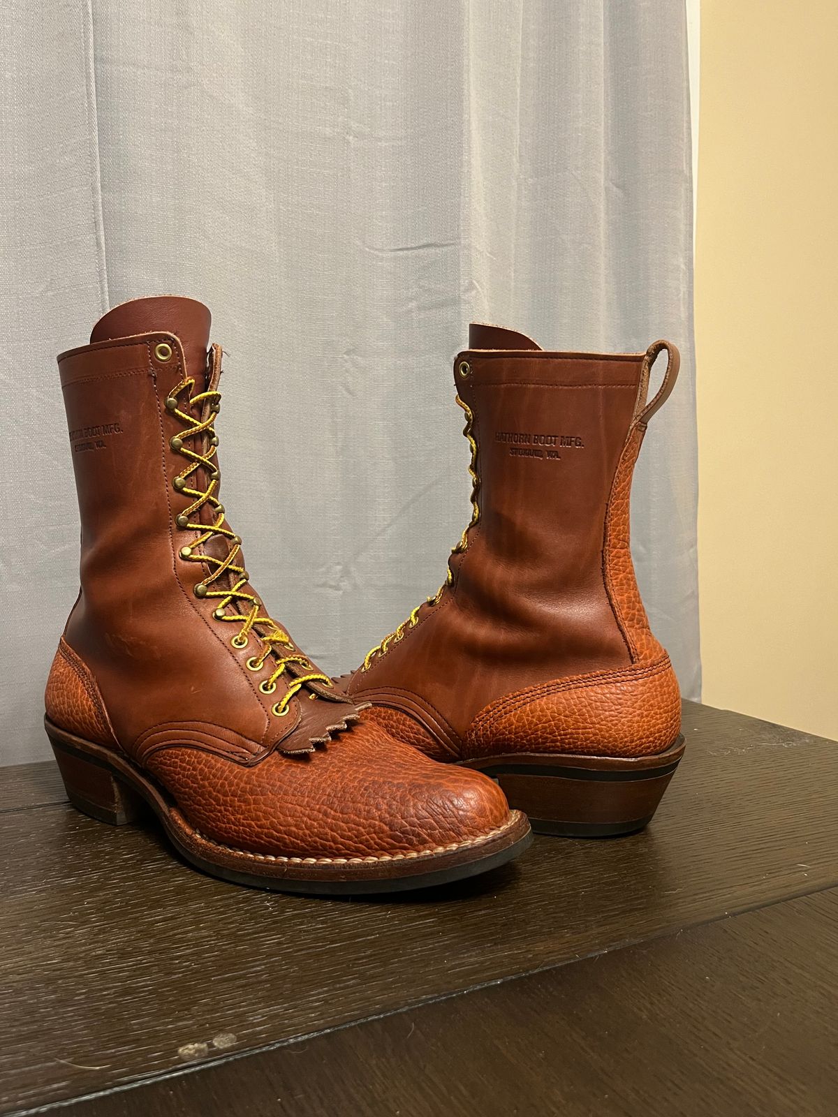 Photo by jpsant13 on November 5, 2023 of the White's Hathorn Packer in Unknown Leather.