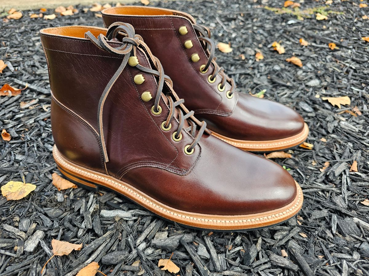 Photo by jtstav on October 6, 2023 of the Grant Stone Diesel Boot in Horween Crimson Chromexcel.