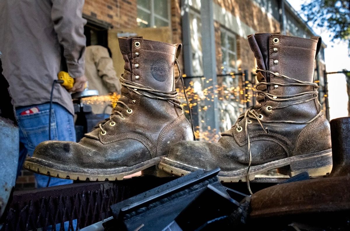 Photo by traceycortez on November 5, 2025 of the Frank's Boots Ground Pounder in Horween Natural Waxed Flesh.